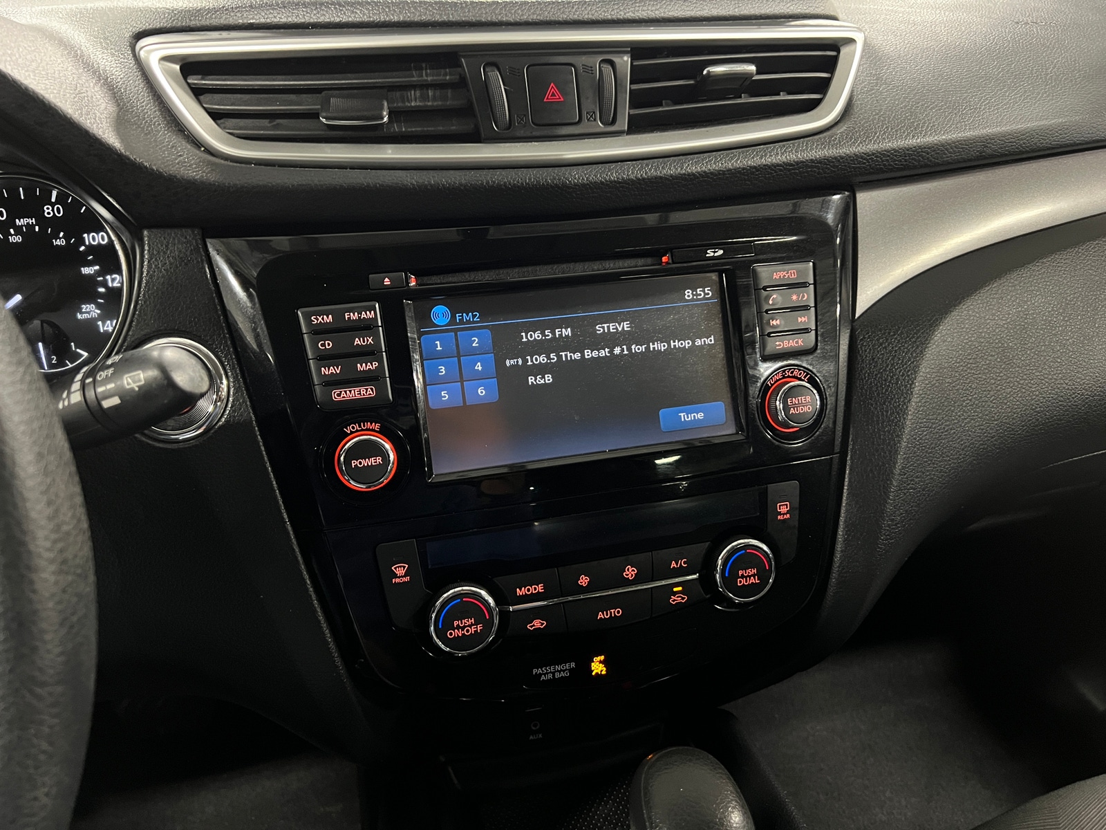 Thumbnail: 2016 Nissan Rogue - 4