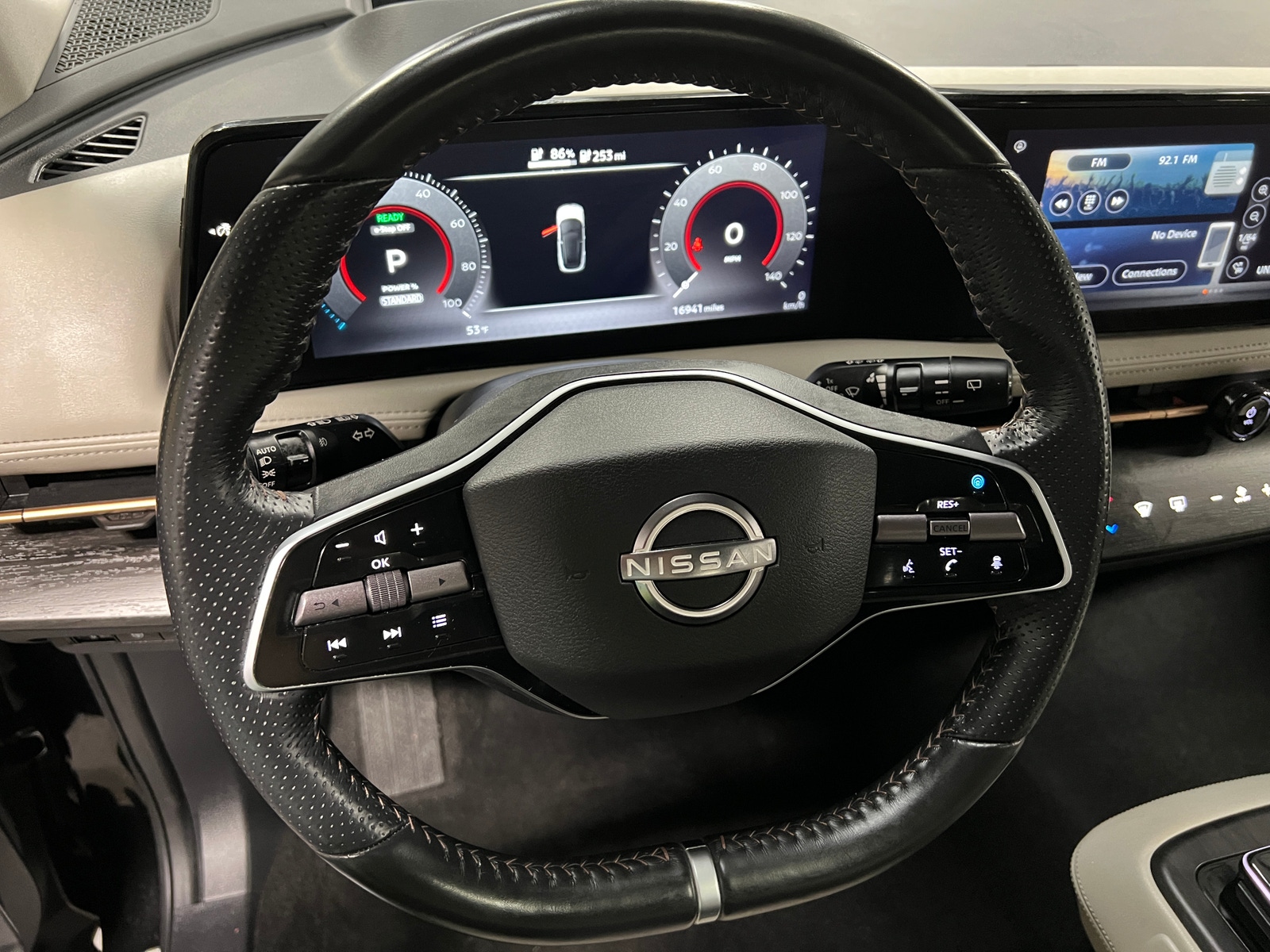 Thumbnail: 2023 Nissan Ariya - 4