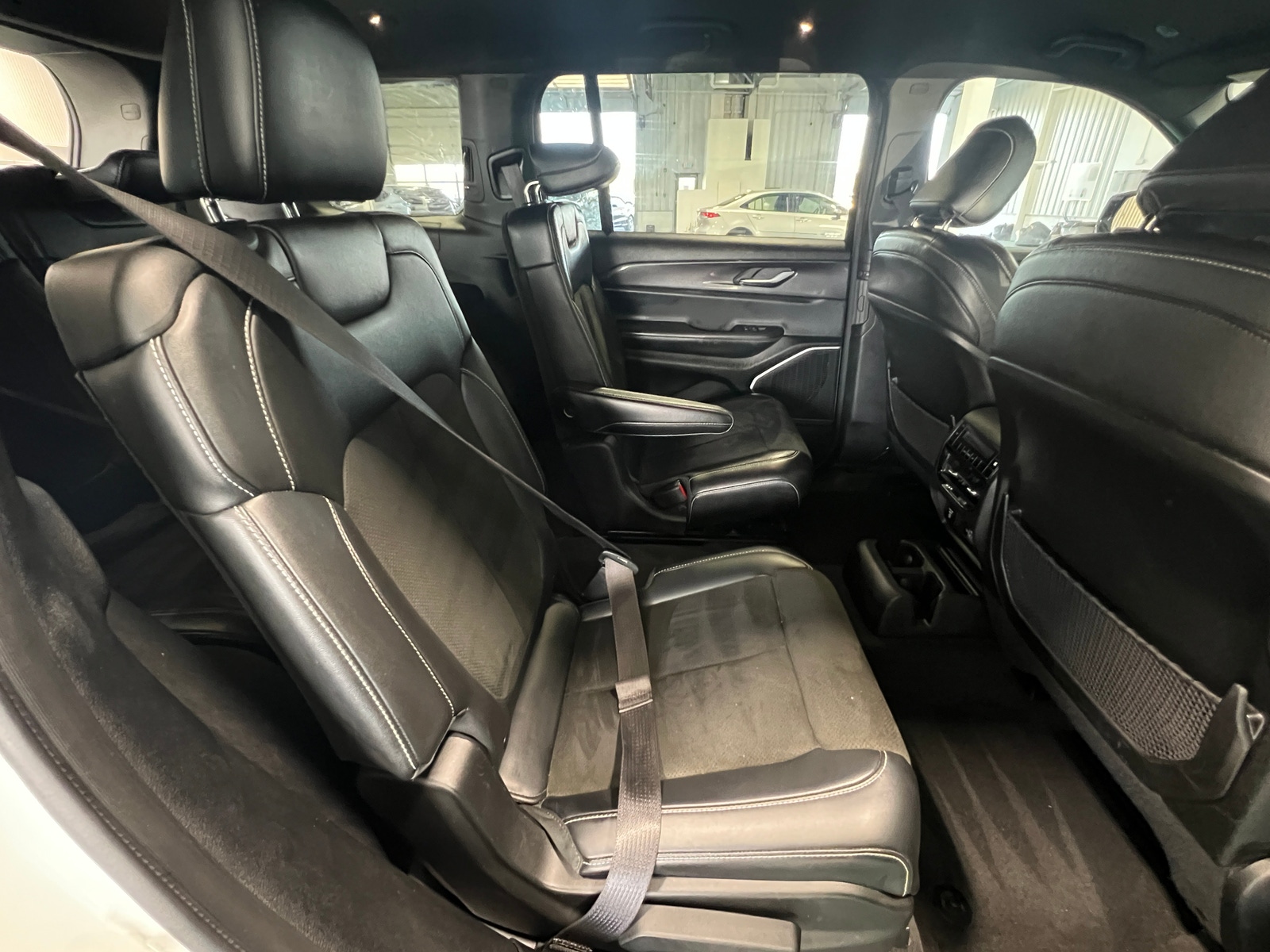 Thumbnail: 2021 Jeep Grand Cherokee L - 5