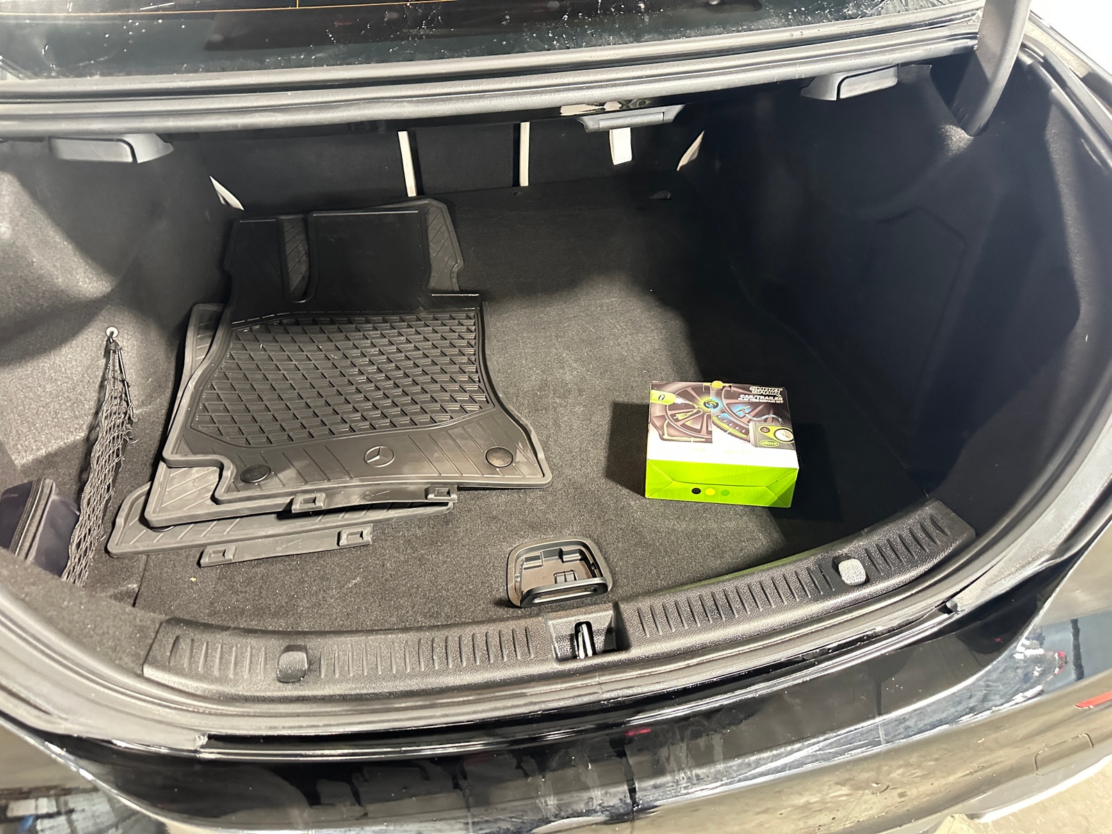 Thumbnail: 2021 Mercedes-Benz E-Class - 6