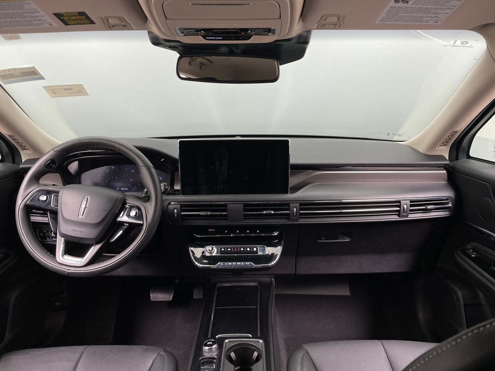 Thumbnail: 2024 Lincoln Corsair - 2