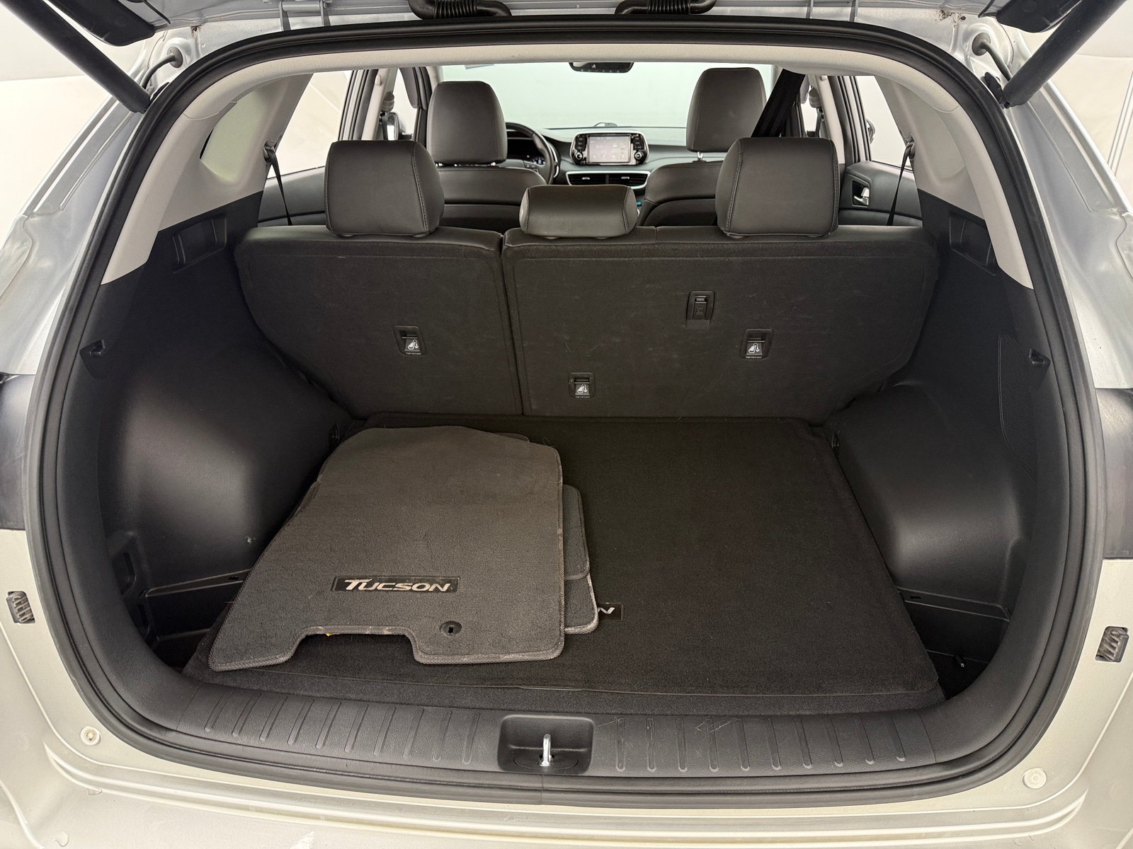 Thumbnail: 2020 Hyundai Tucson - 6