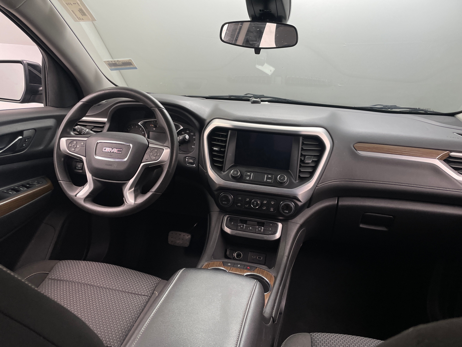 Thumbnail: 2023 GMC Acadia - 3