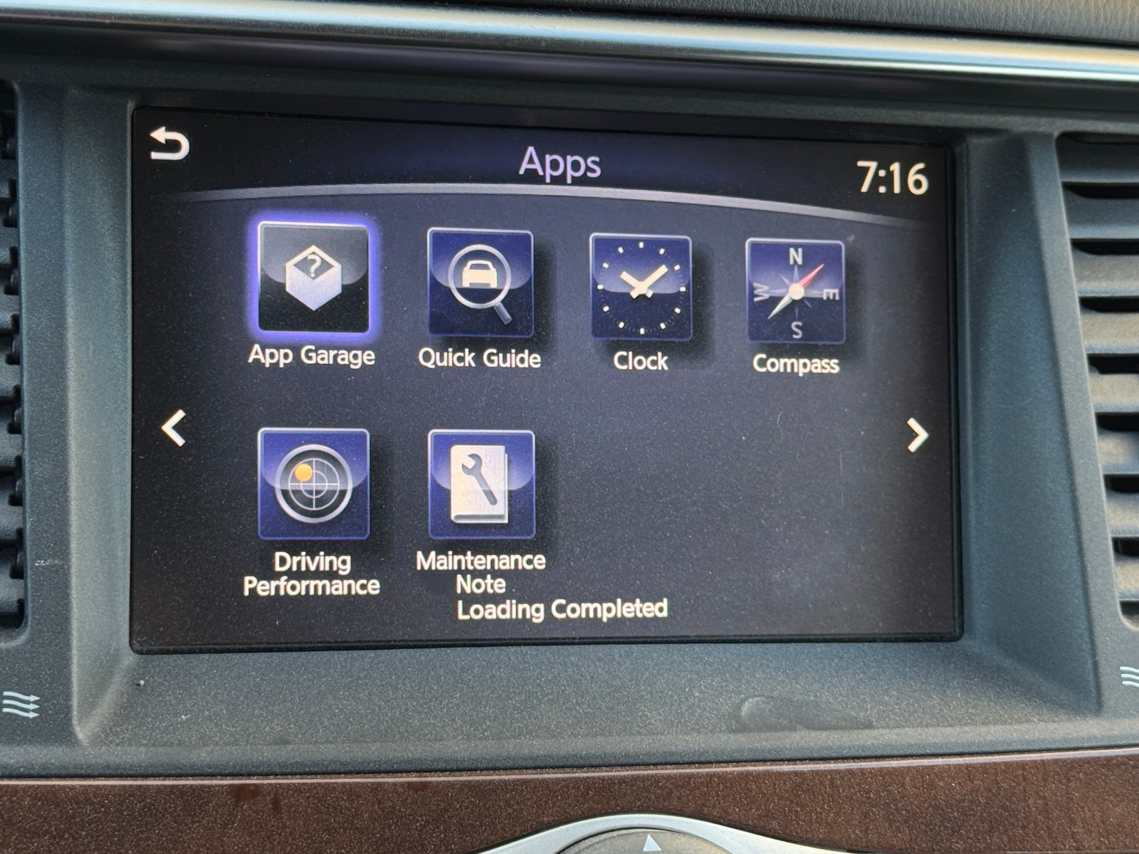 Thumbnail: 2019 INFINITI QX80 - 4