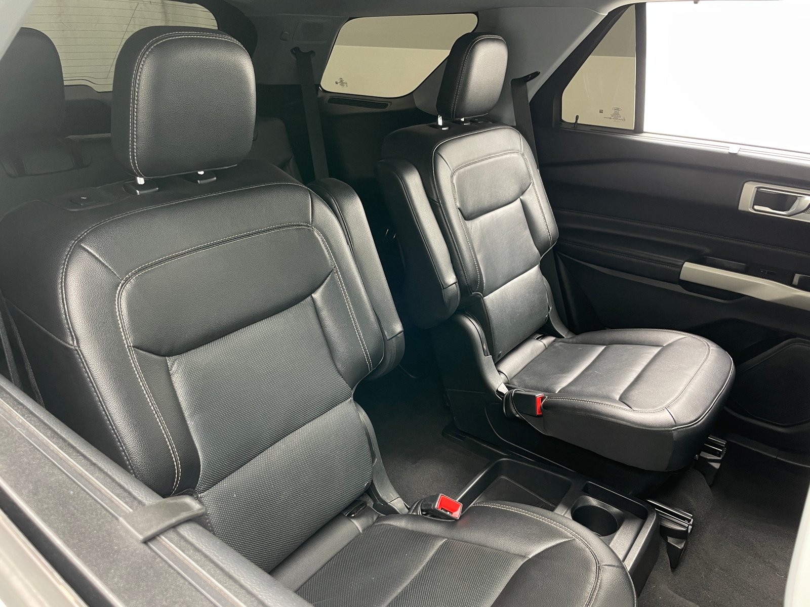 Thumbnail: 2021 Ford Explorer - 5