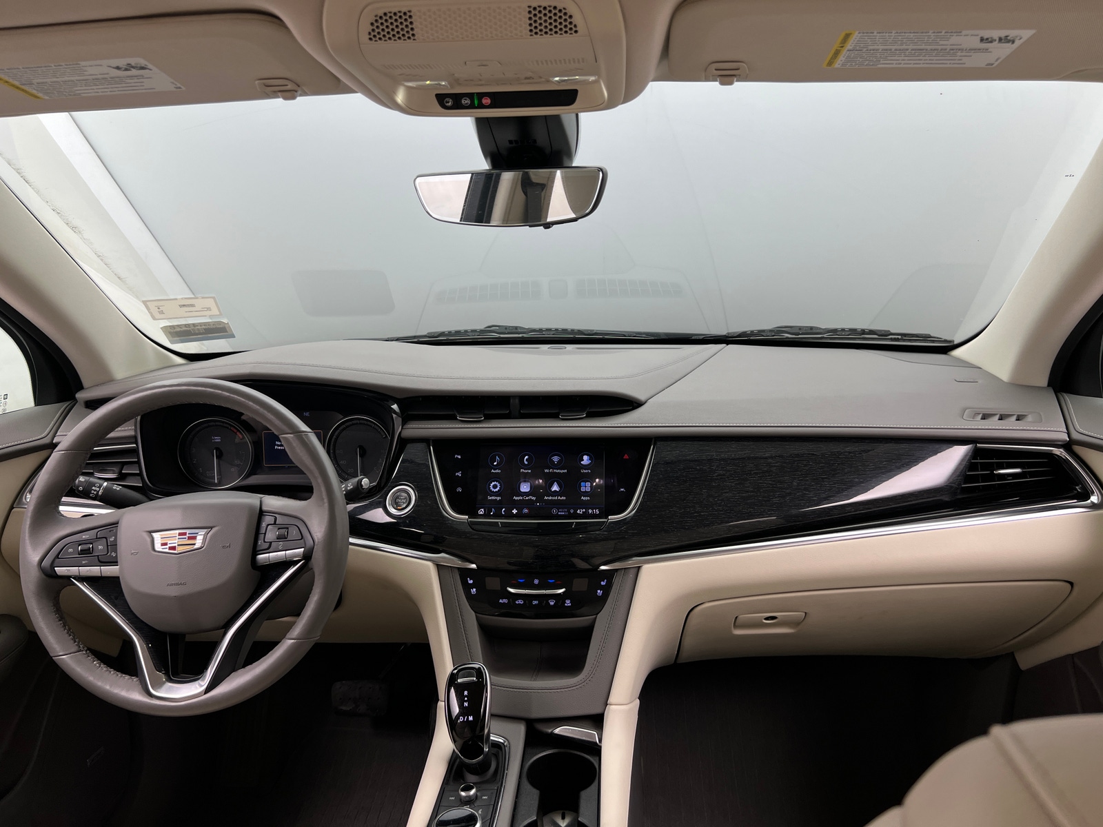 Thumbnail: 2022 Cadillac XT6 - 2
