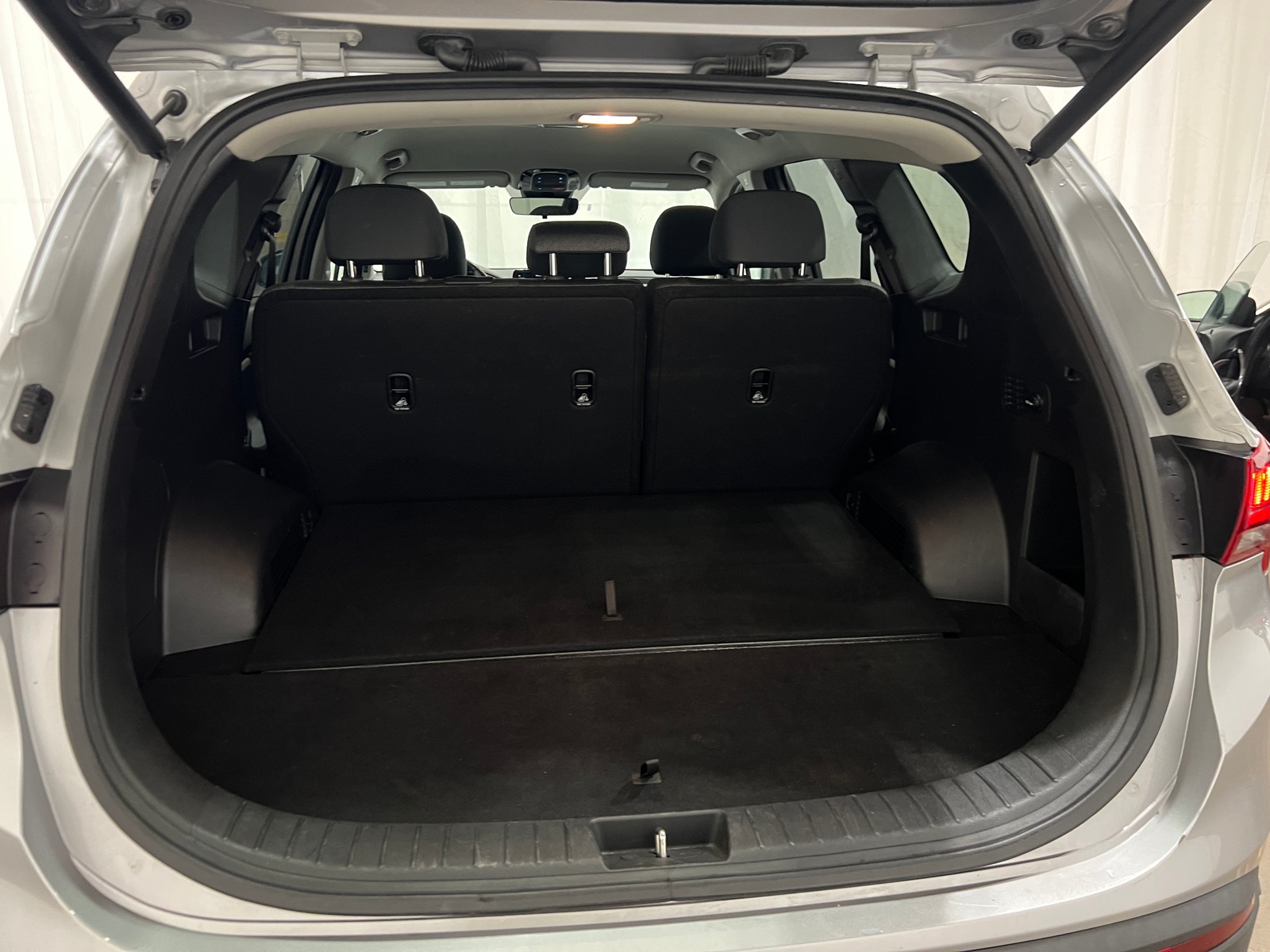 Thumbnail: 2023 Hyundai Santa Fe - 7