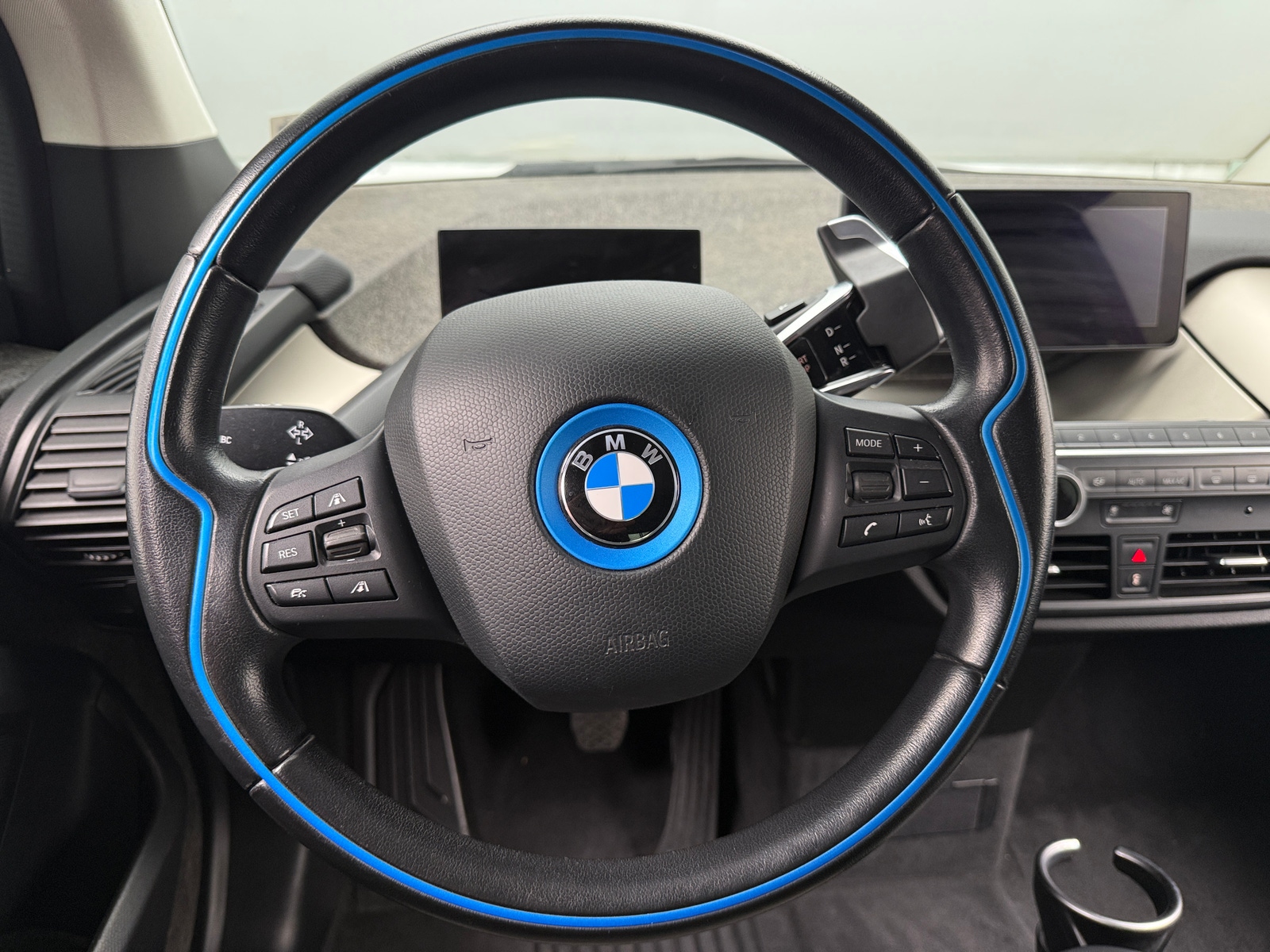 Thumbnail: 2018 BMW i3 - 5