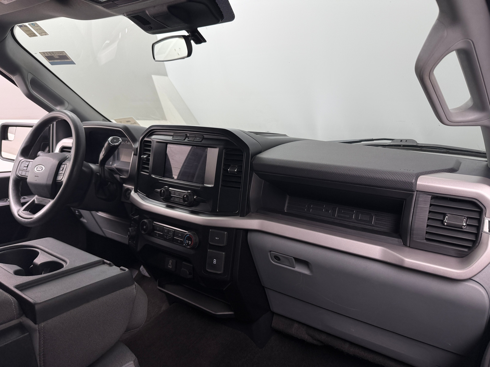 Thumbnail: 2023 Ford Econoline - 3