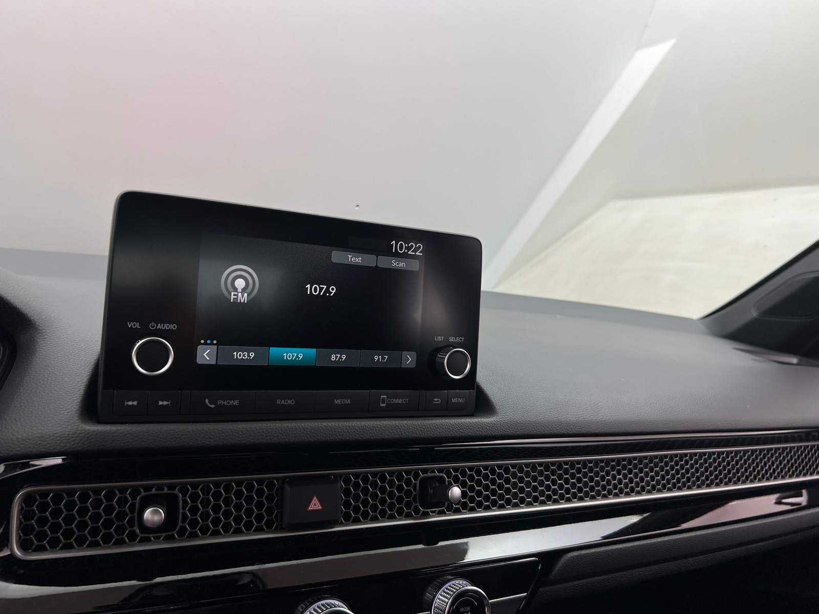 Thumbnail: 2024 Honda Civic - 4