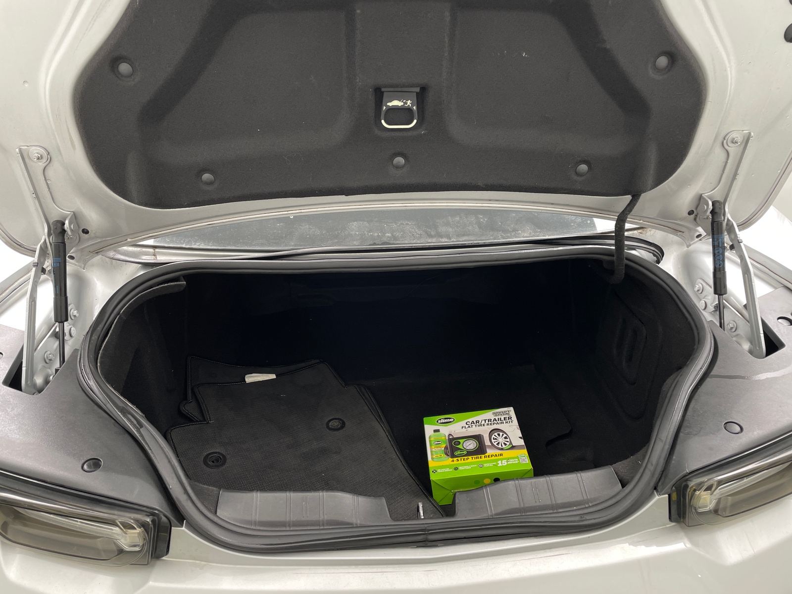 Thumbnail: 2019 Chevrolet Camaro - 4