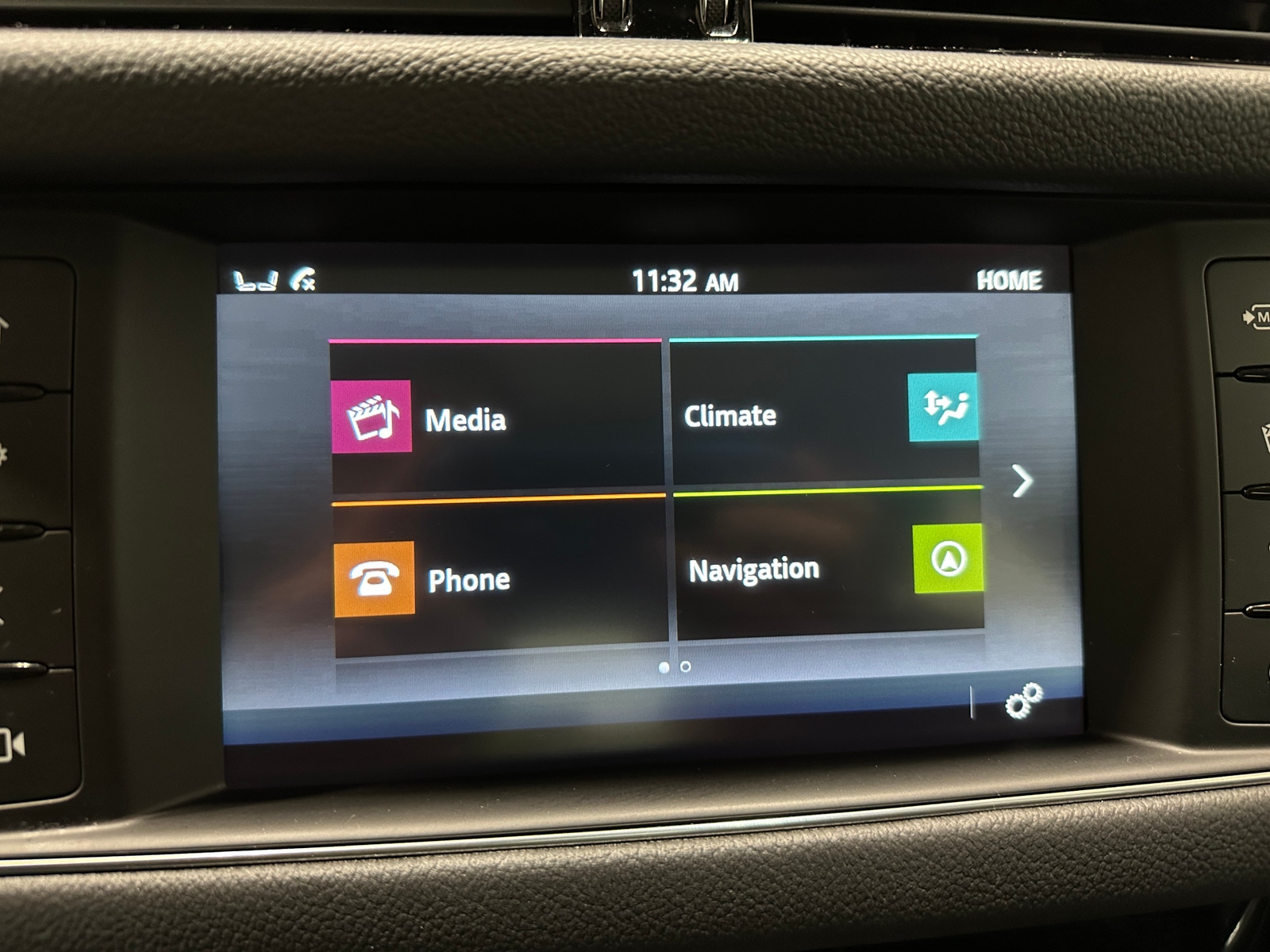 Thumbnail: 2018 Jaguar XF - 3