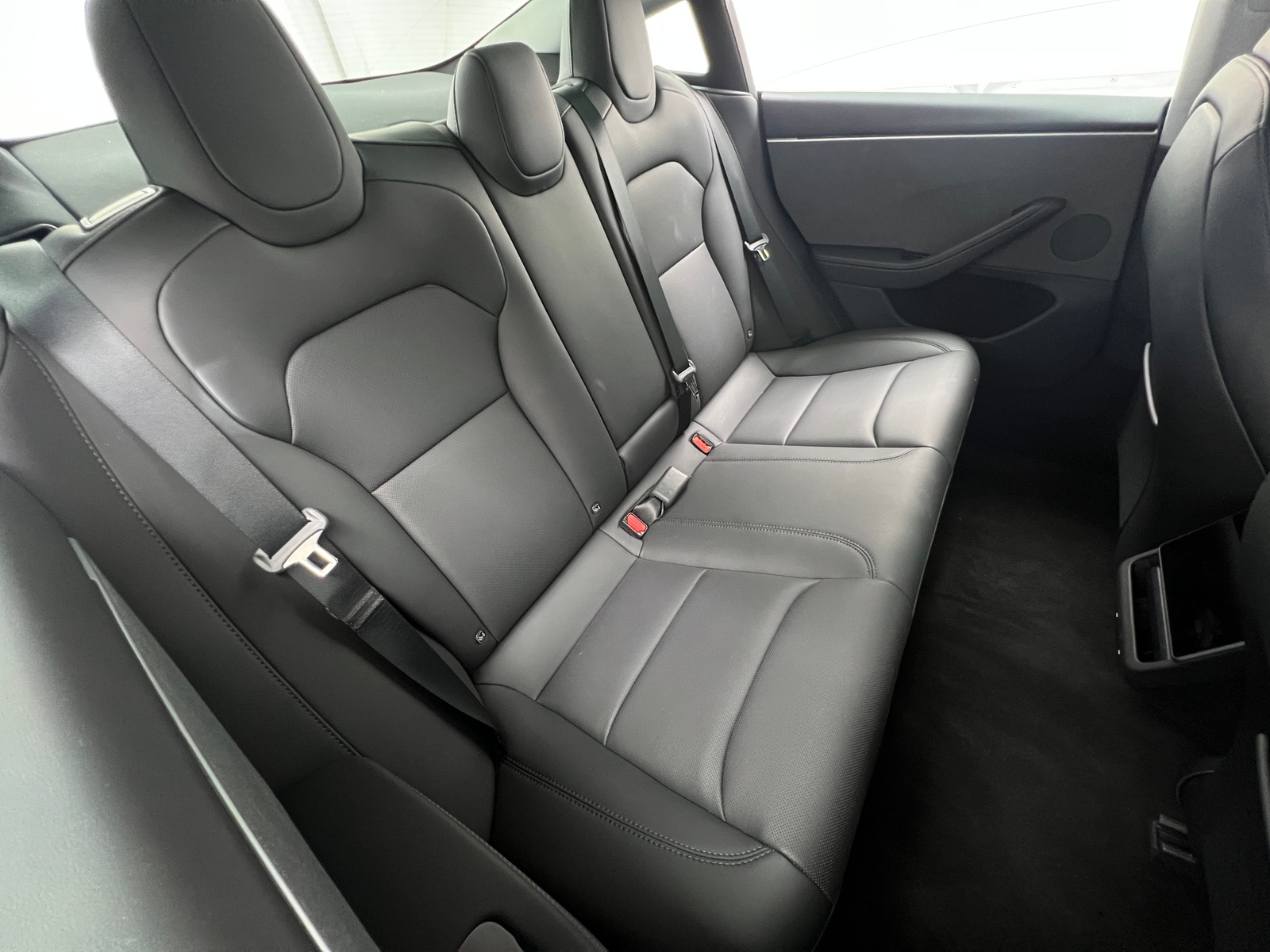 Thumbnail: 2025 Tesla Model 3 - 5