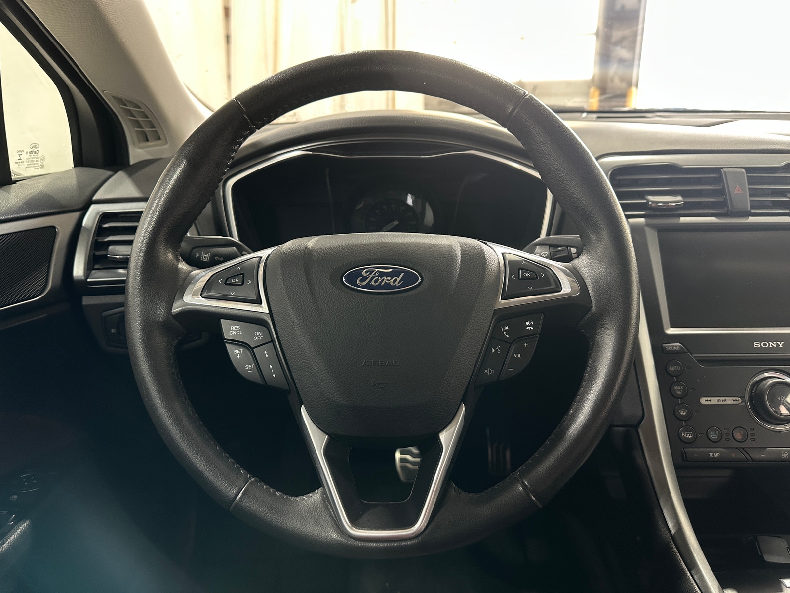 Thumbnail: 2016 Ford Fusion - 4