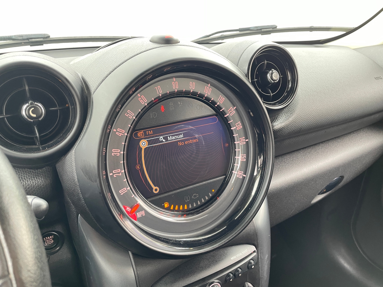 Thumbnail: 2016 MINI Cooper Countryman - 3