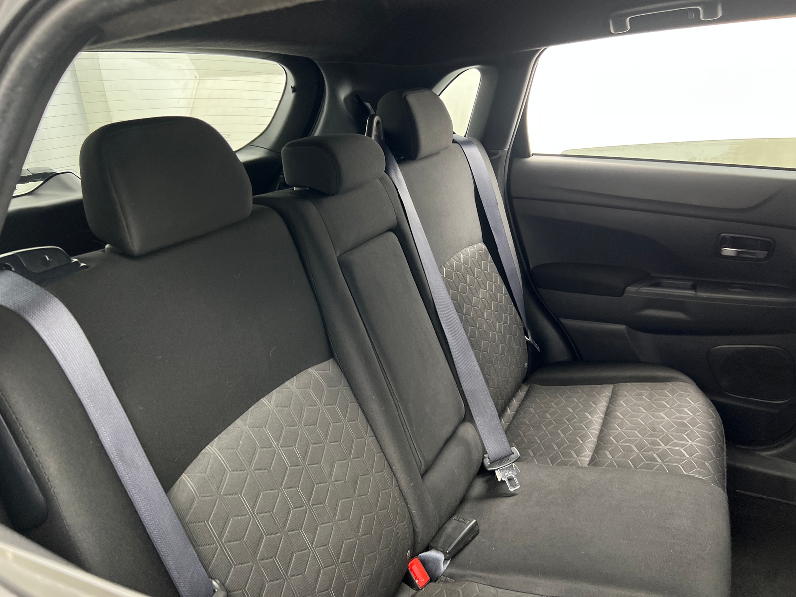 Thumbnail: 2020 Mitsubishi Outlander Sport - 6