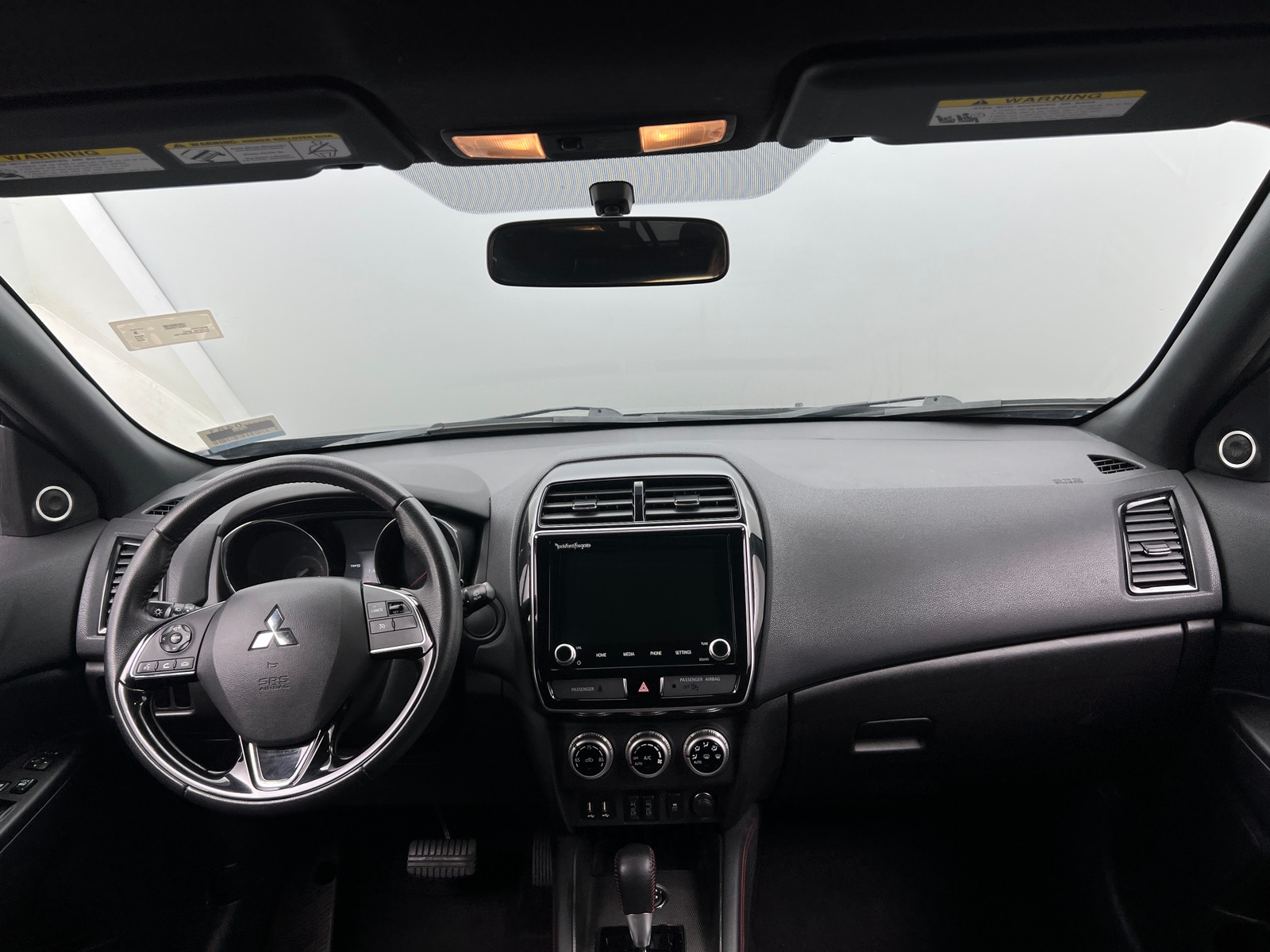 Thumbnail: 2020 Mitsubishi Outlander Sport - 3