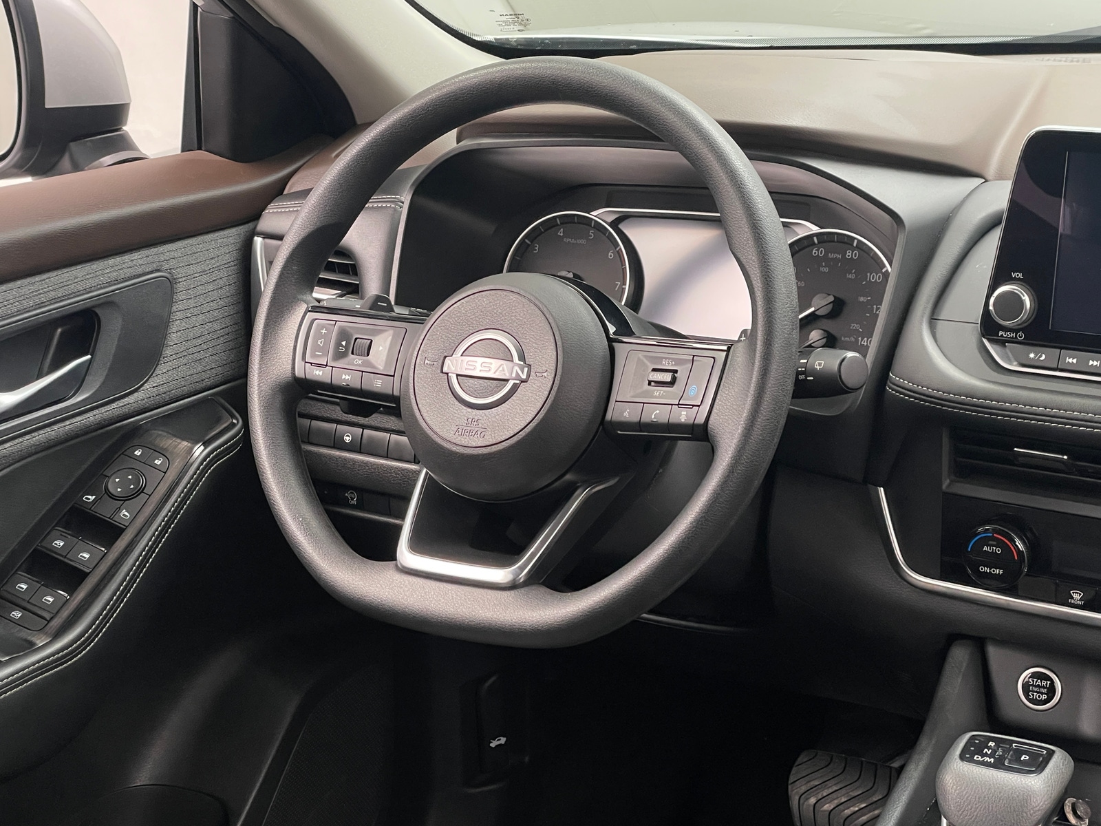 Thumbnail: 2023 Nissan Rogue - 5