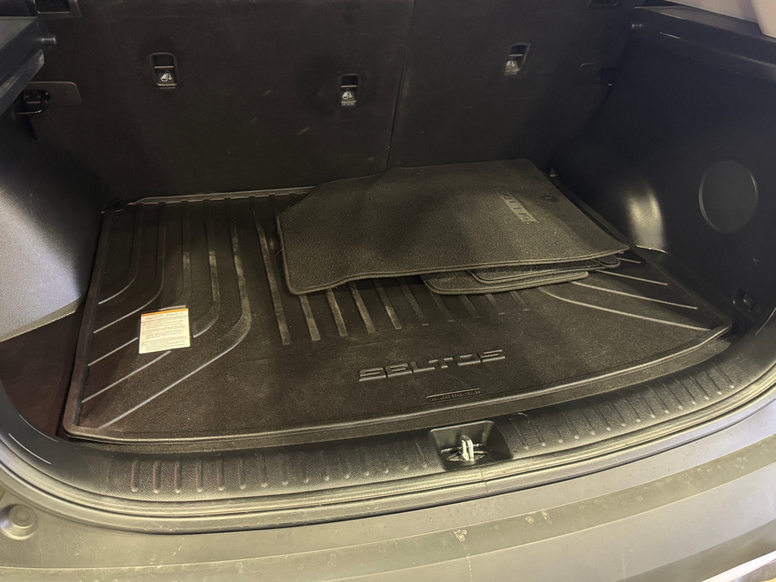 Thumbnail: 2021 Kia Seltos - 6