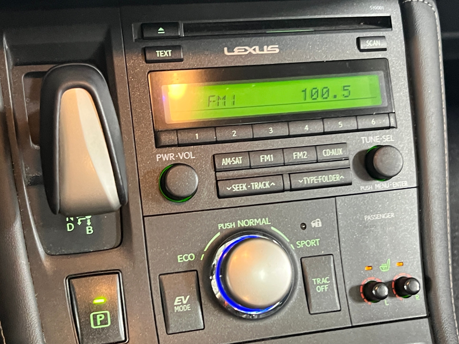 Thumbnail: 2015 Lexus CT - 3