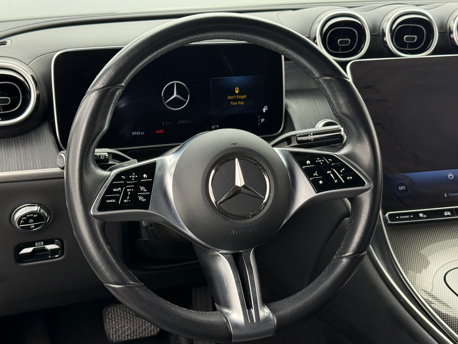 Thumbnail: 2024 Mercedes-Benz GLC - 4