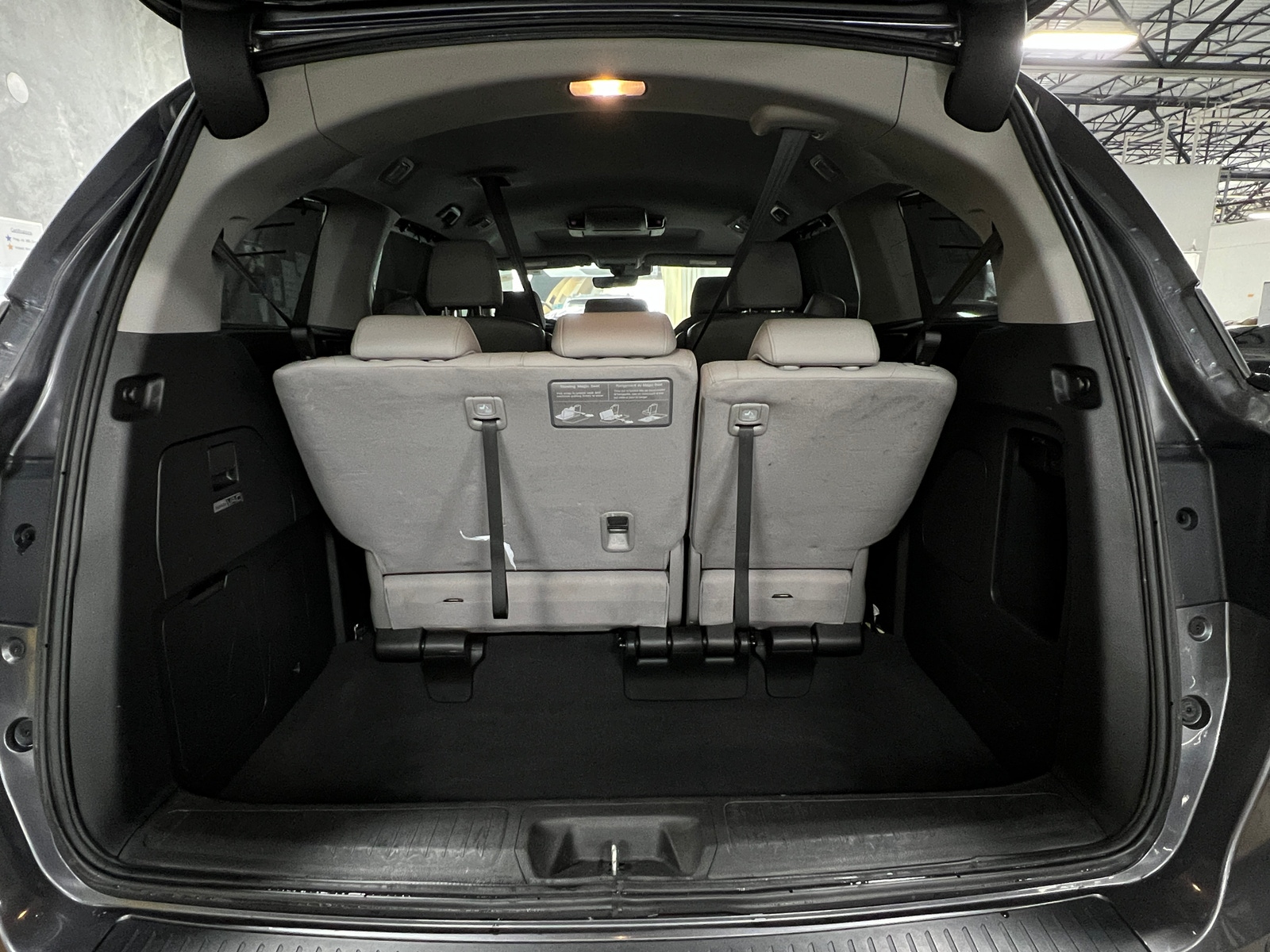 Thumbnail: 2019 Honda Odyssey - 6