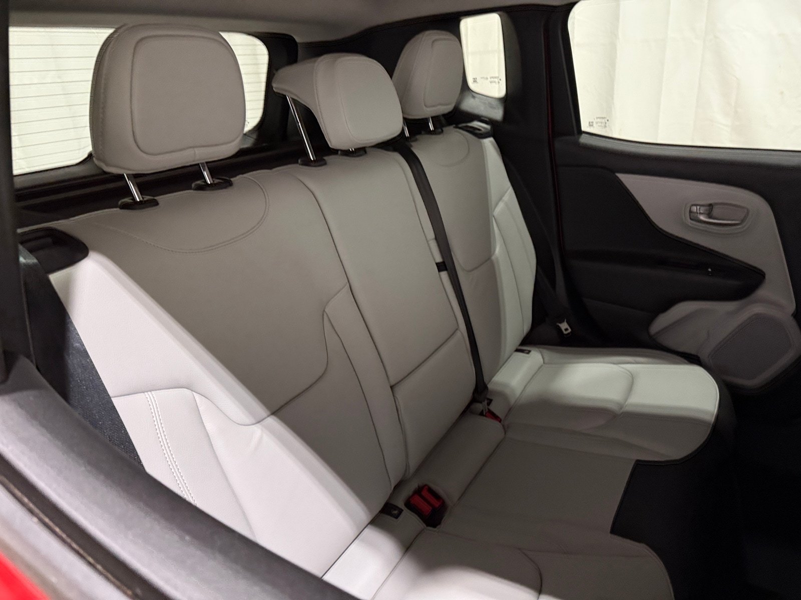 Thumbnail: 2021 Jeep Renegade - 5