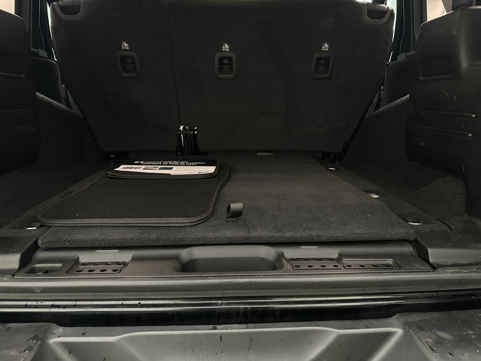 Thumbnail: 2021 Jeep Wrangler - 7