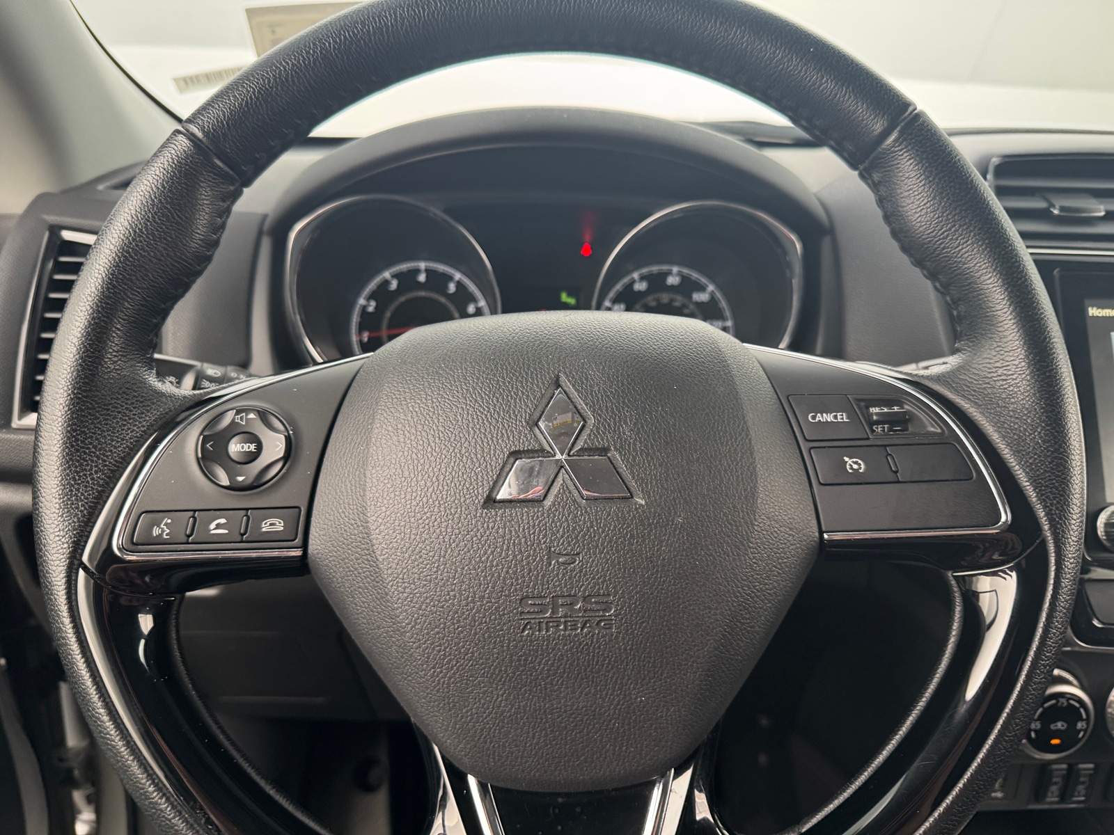 Thumbnail: 2024 Mitsubishi Outlander Sport - 4