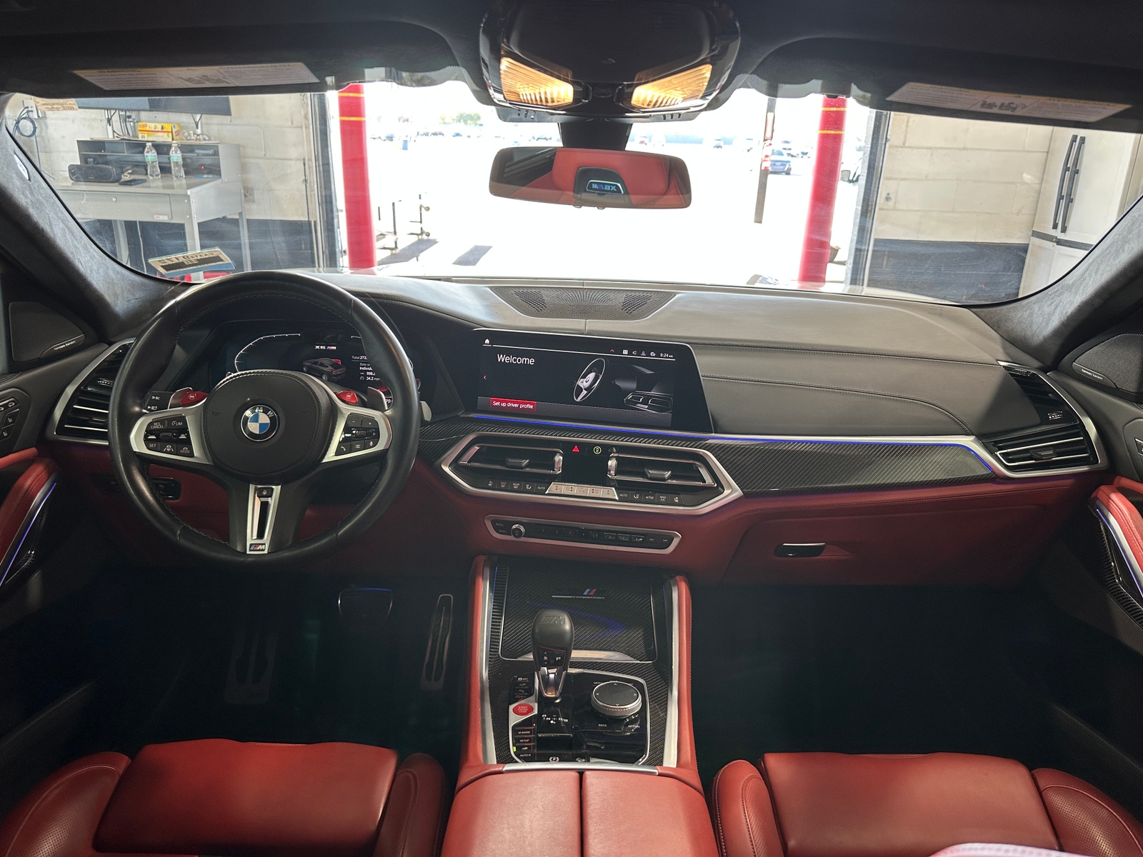 Thumbnail: 2023 BMW X6 - 2