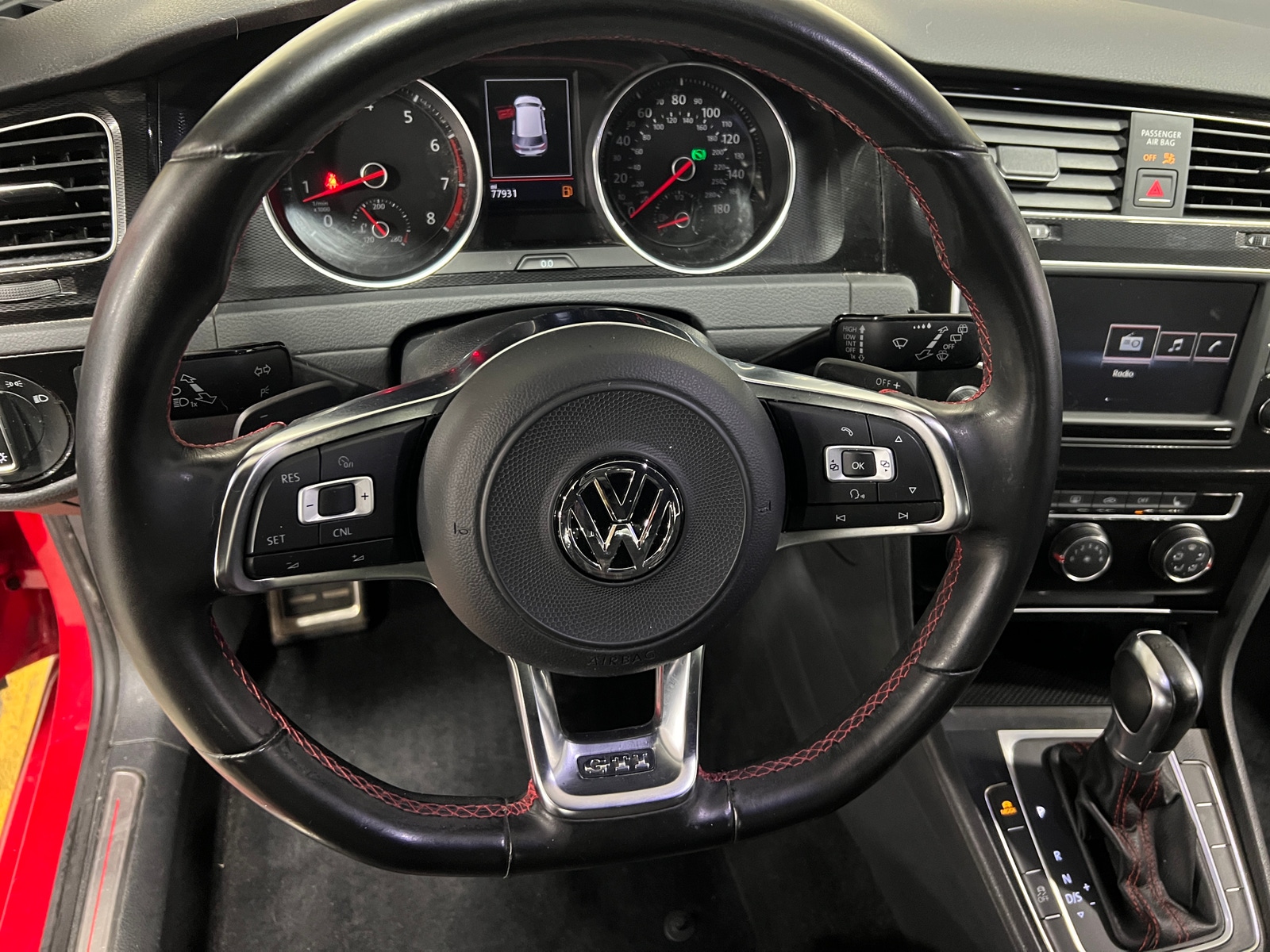 Thumbnail: 2017 Volkswagen Golf - 5