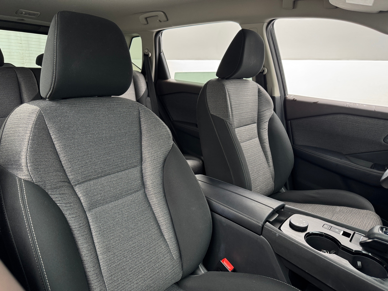 Thumbnail: 2021 Nissan Rogue - 2