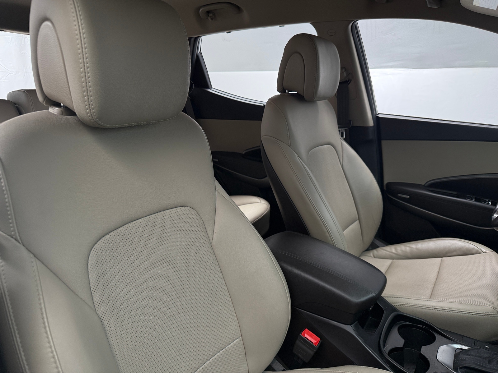 Thumbnail: 2018 Hyundai Santa Fe - 2