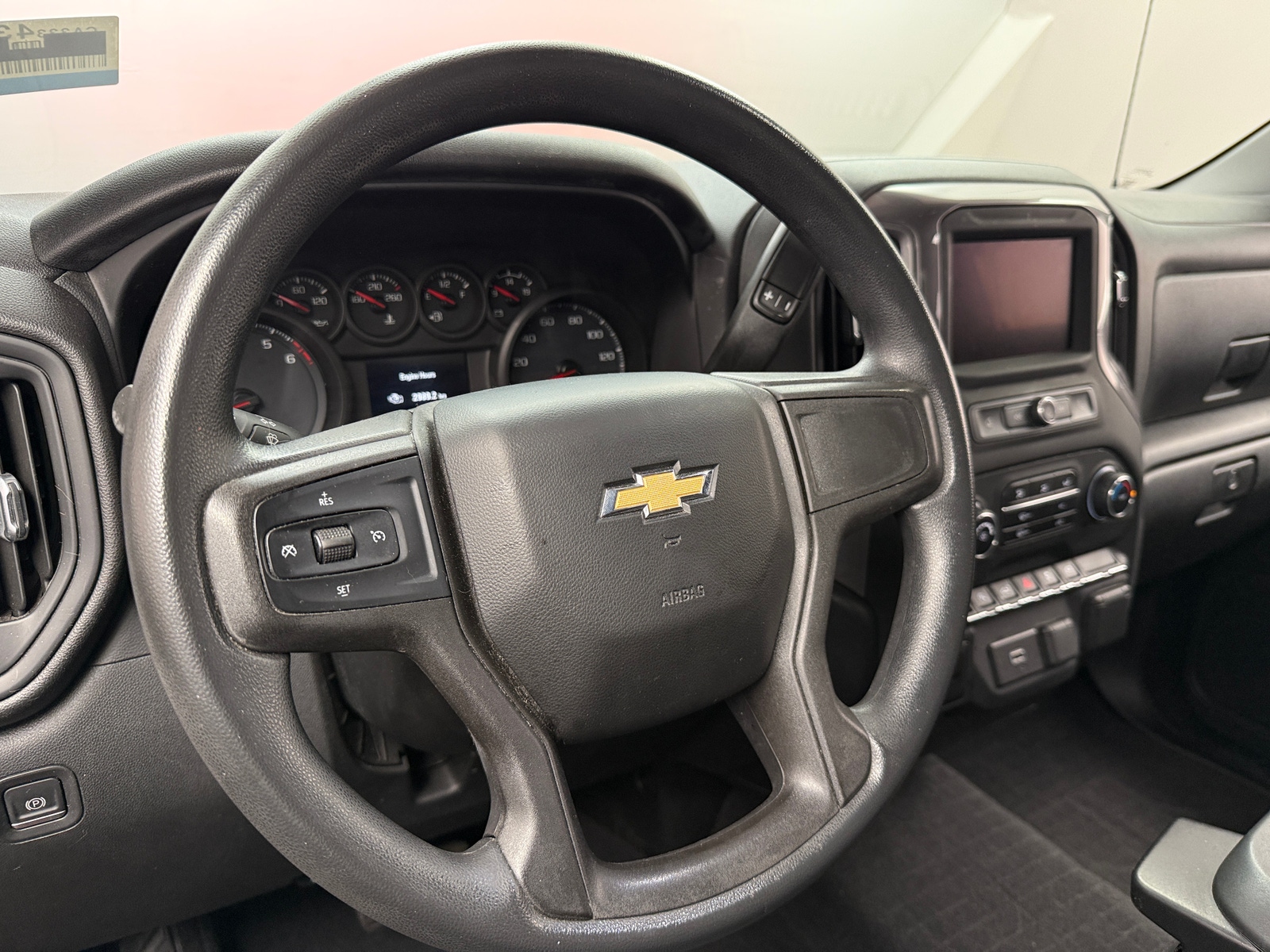 Thumbnail: 2020 Chevrolet Silverado 1500 - 5