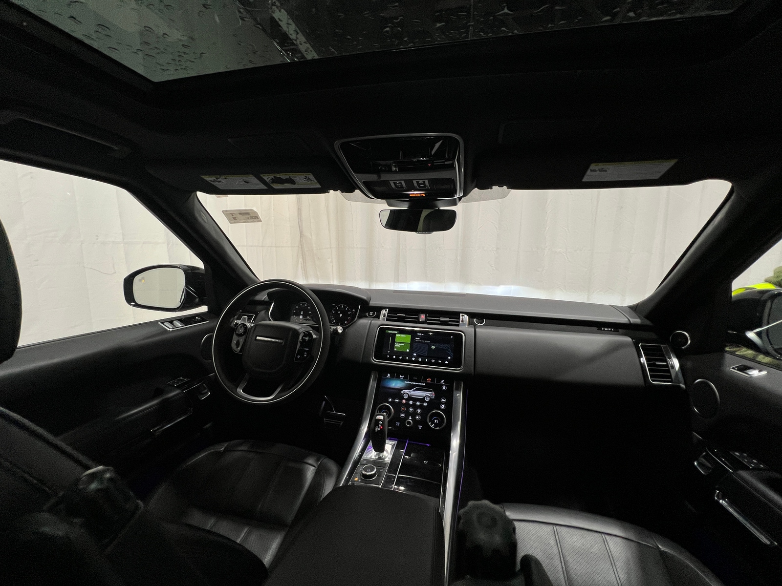 Thumbnail: 2020 Land Rover Range Rover Sport - 2