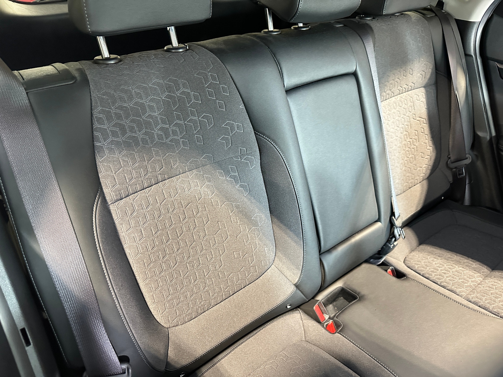 Thumbnail: 2024 Kia Seltos - 6