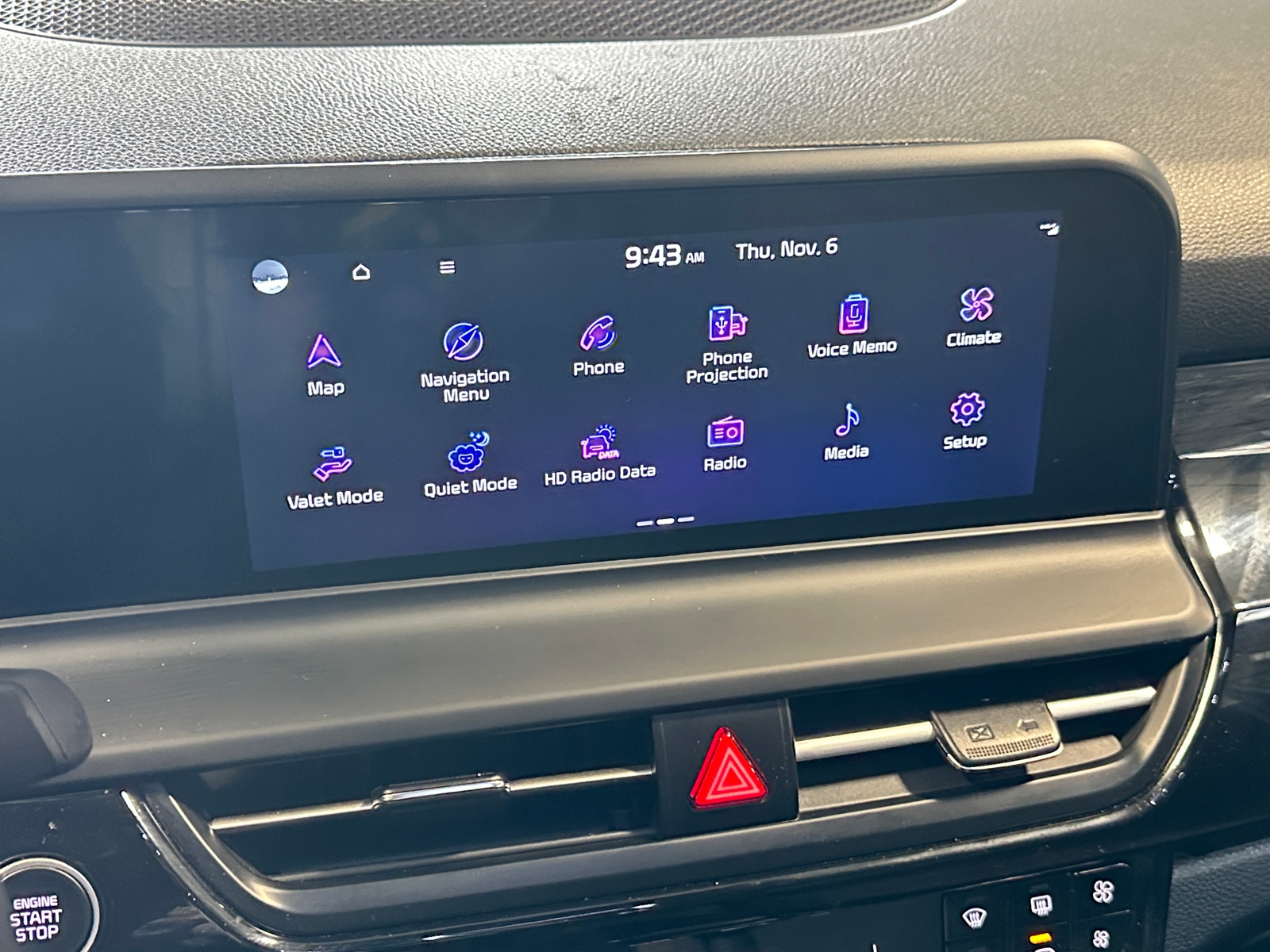 Thumbnail: 2024 Kia Seltos - 4