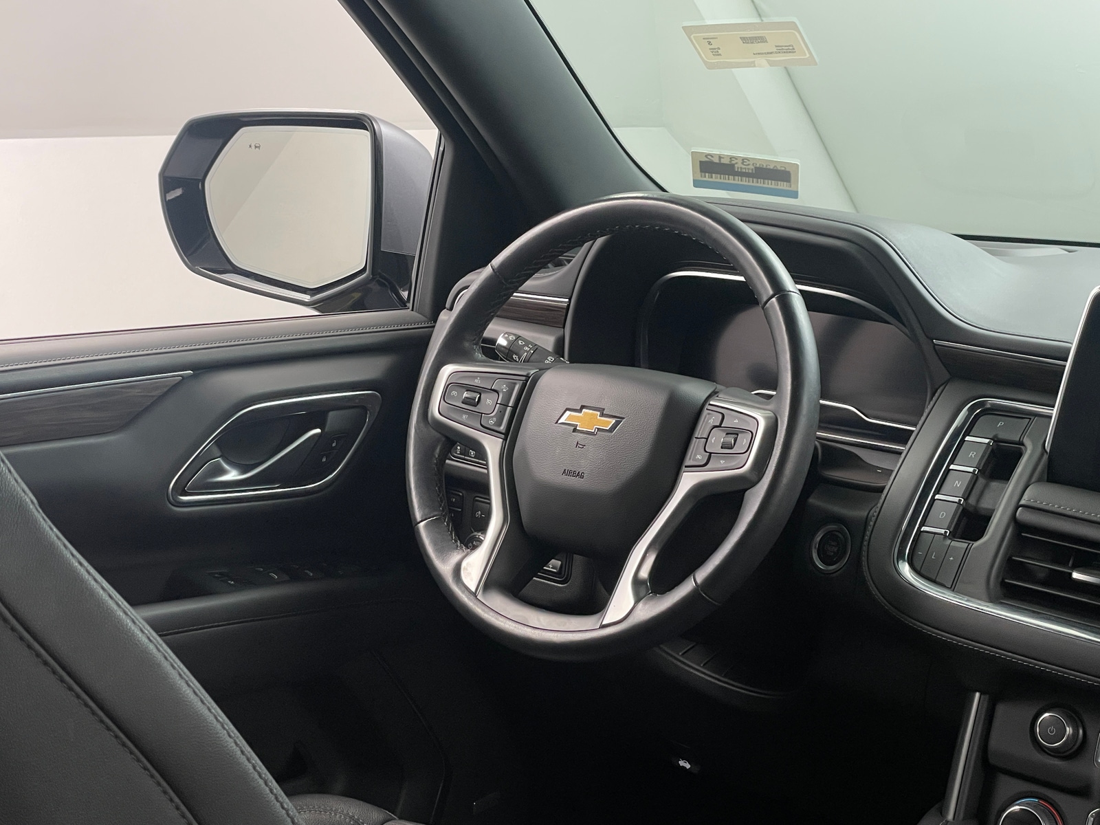 Thumbnail: 2022 Chevrolet Suburban - 4