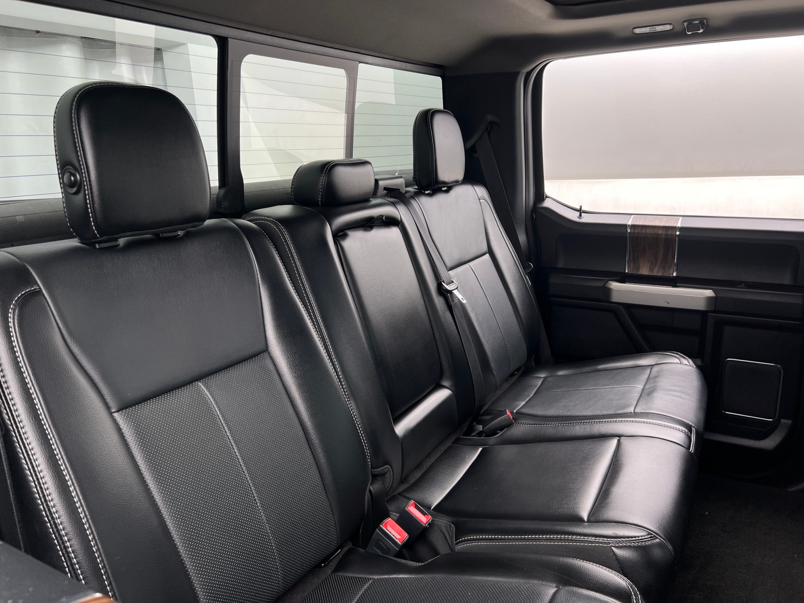 Thumbnail: 2019 Ford Econoline - 5