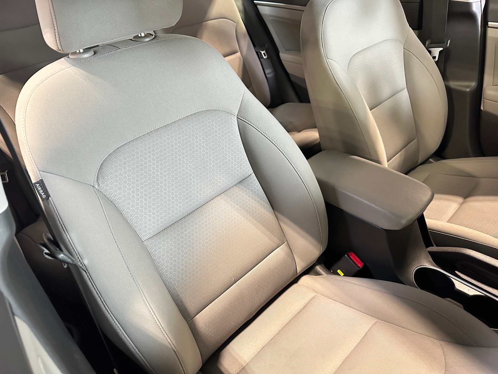 Thumbnail: 2018 Hyundai Elantra - 2