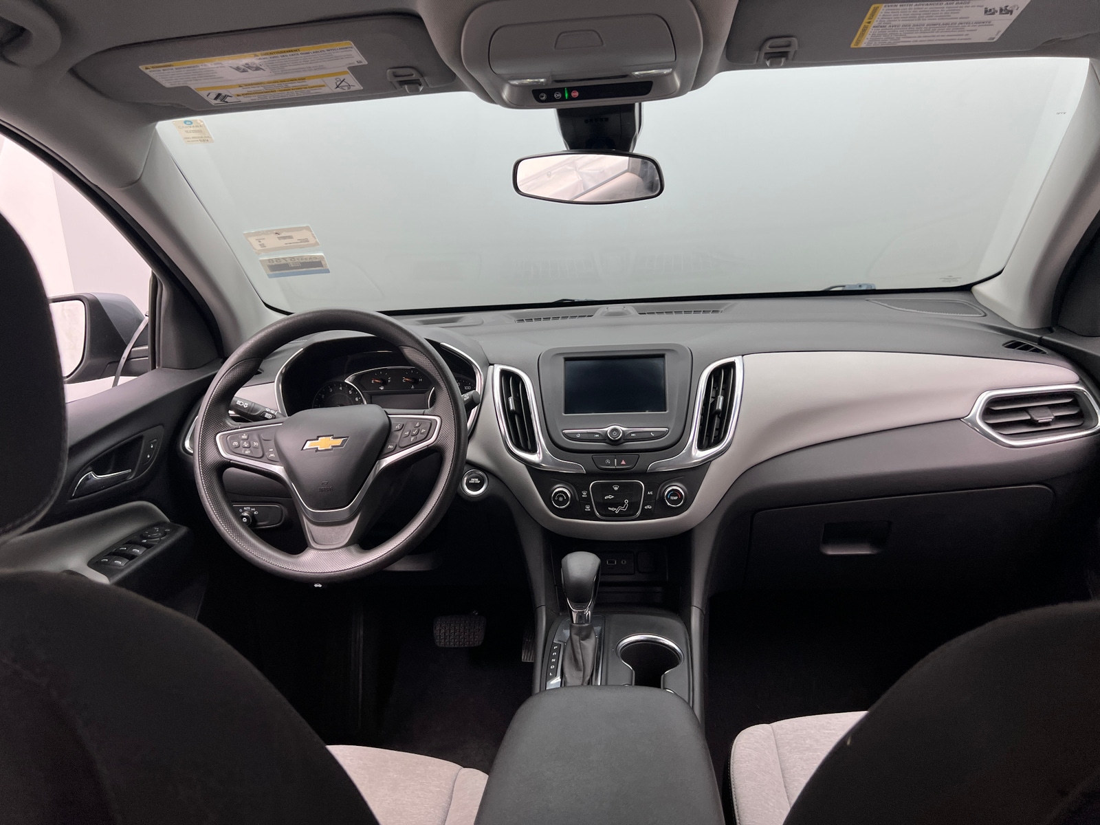 Thumbnail: 2023 Chevrolet Equinox - 3