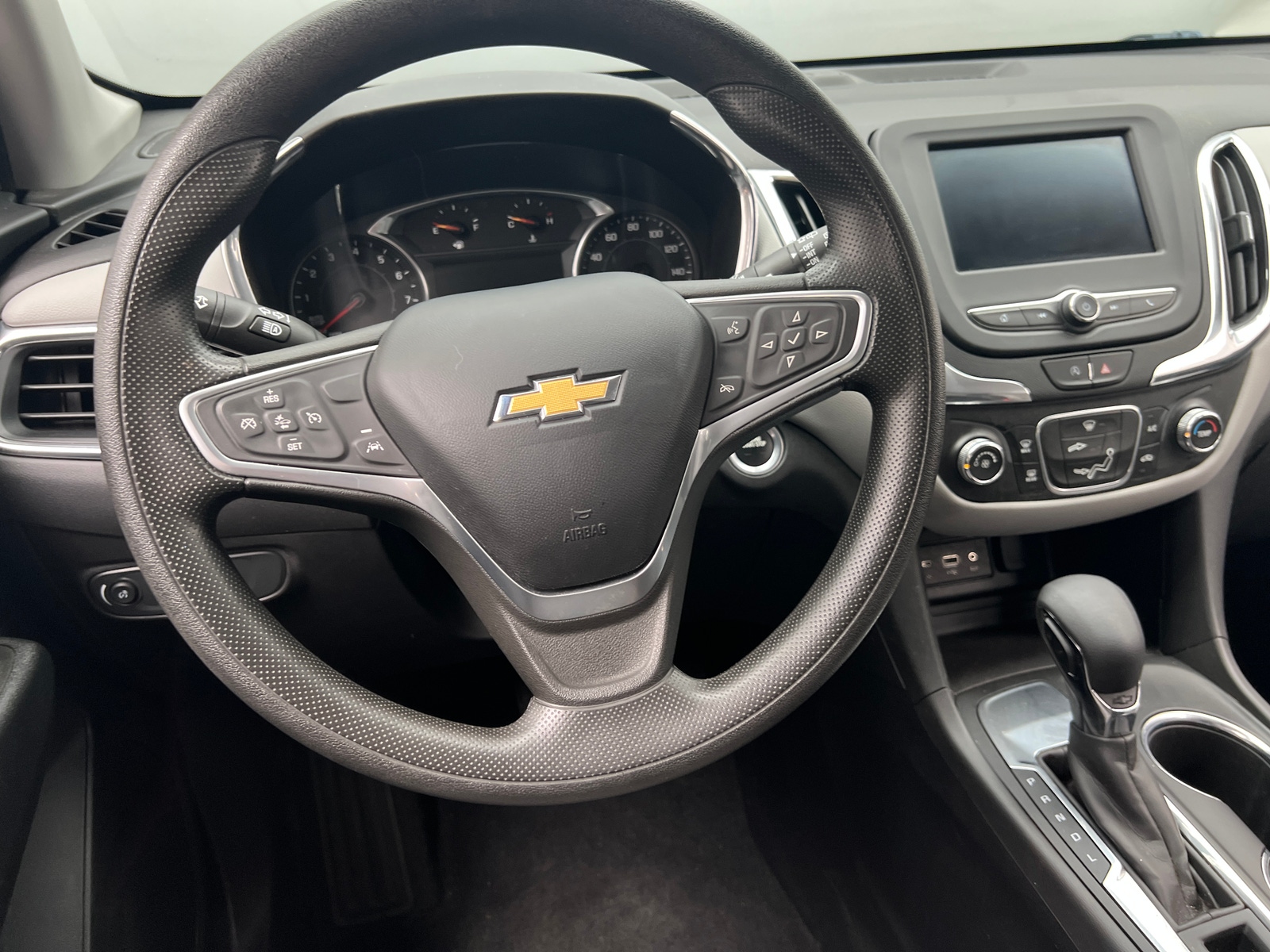 Thumbnail: 2023 Chevrolet Equinox - 5