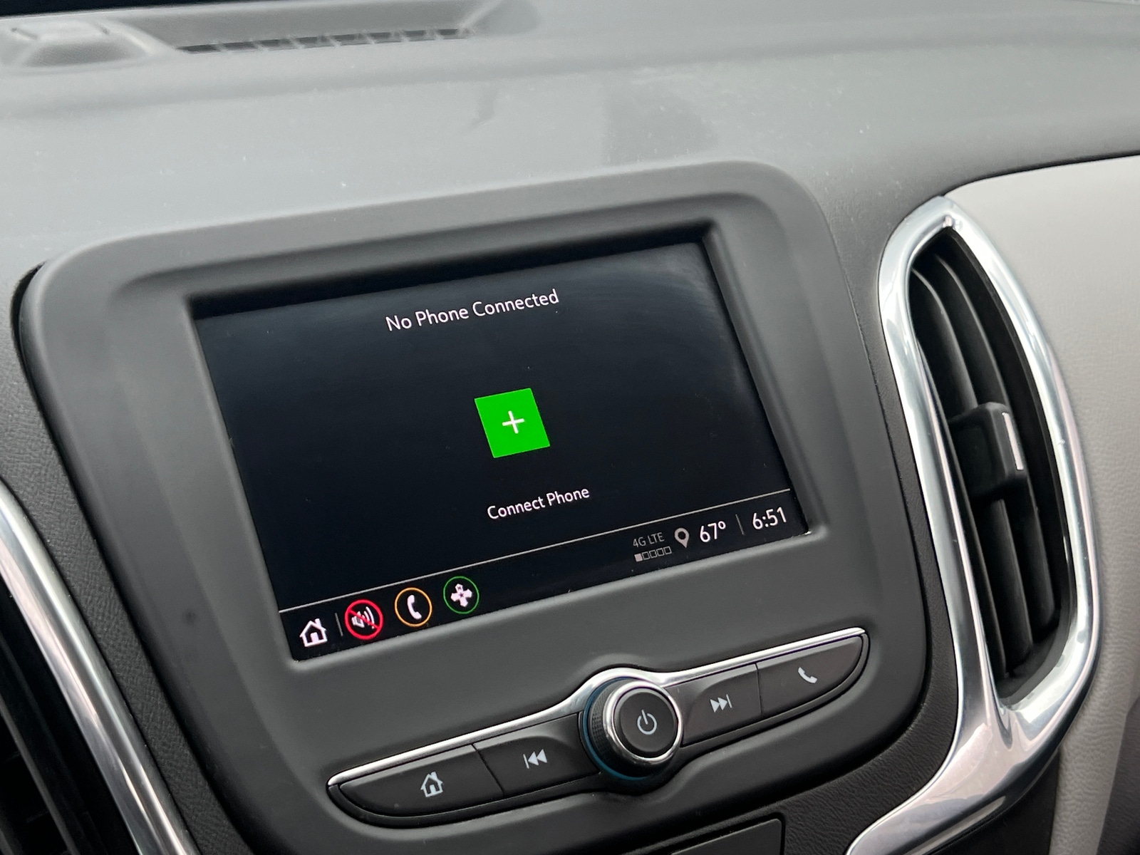 Thumbnail: 2023 Chevrolet Equinox - 4