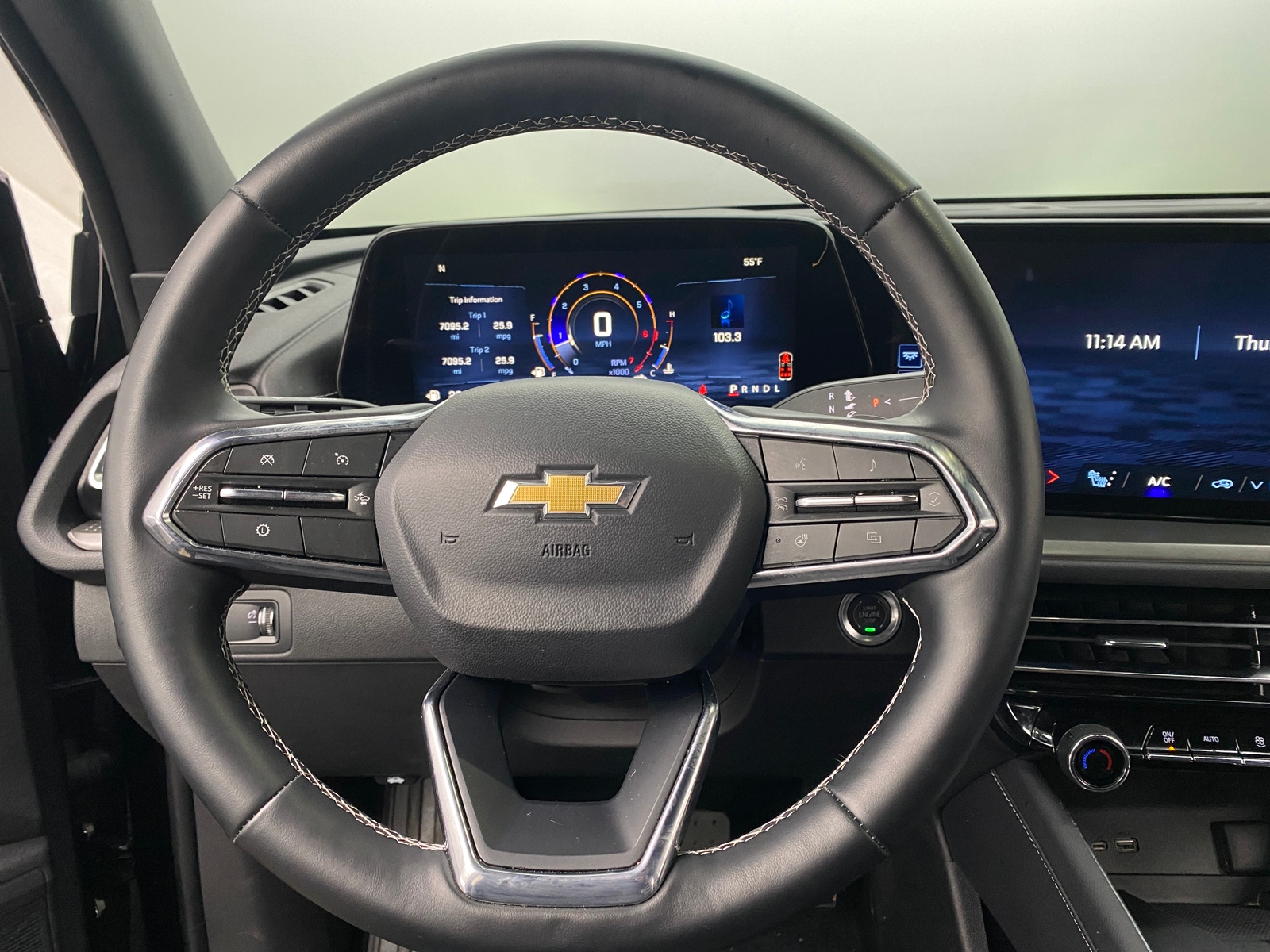 Thumbnail: 2025 Chevrolet Traverse - 5