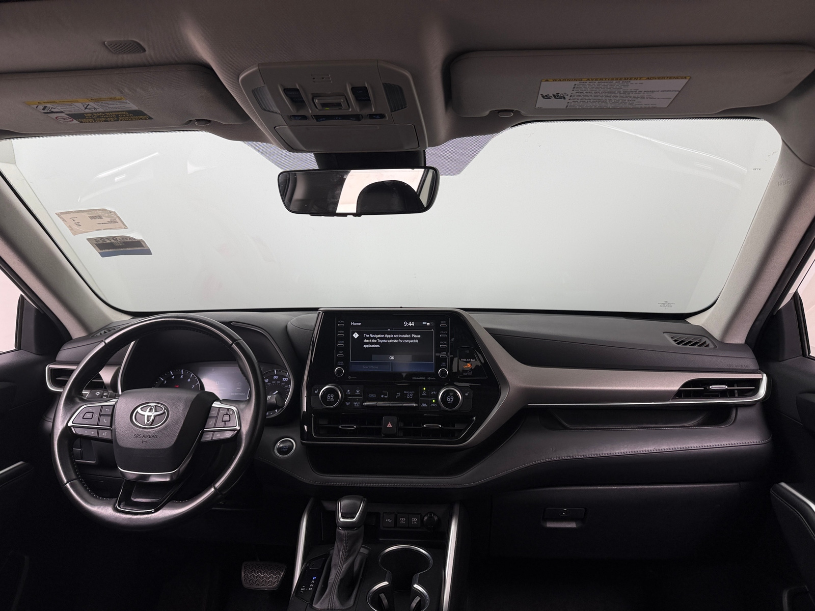 Thumbnail: 2021 Toyota Highlander - 2