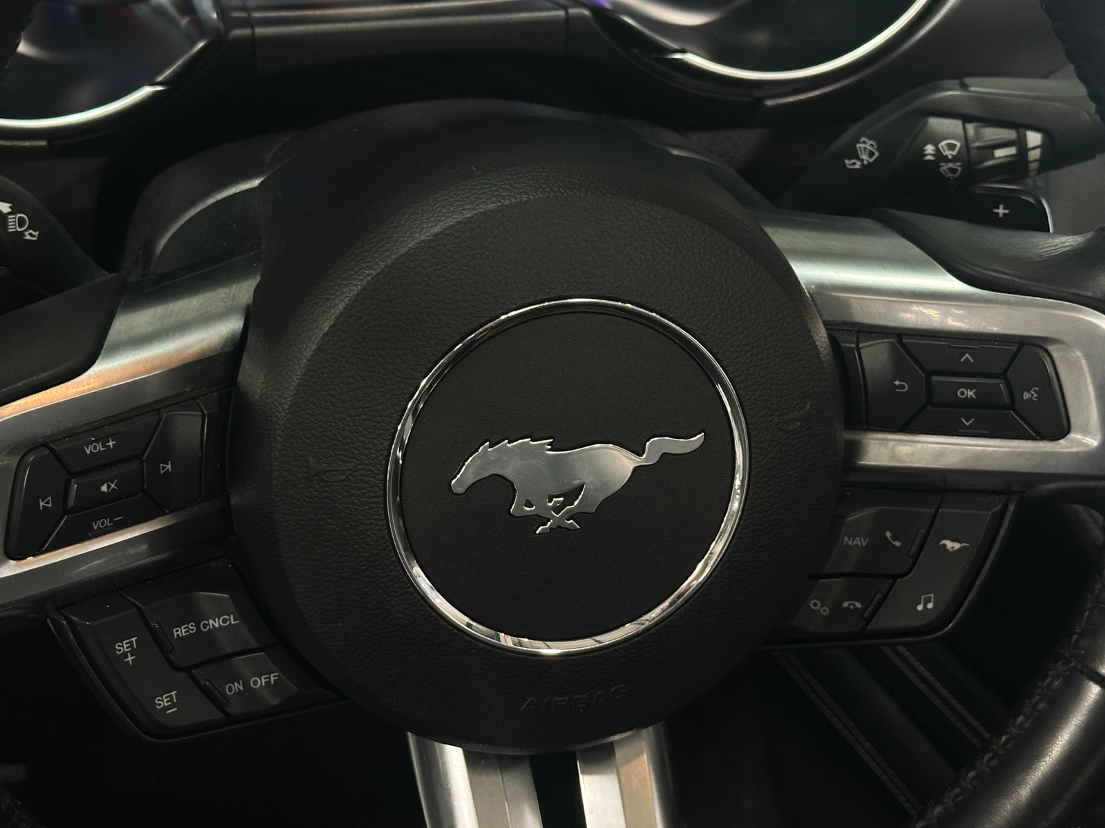 Thumbnail: 2018 Ford Mustang - 4