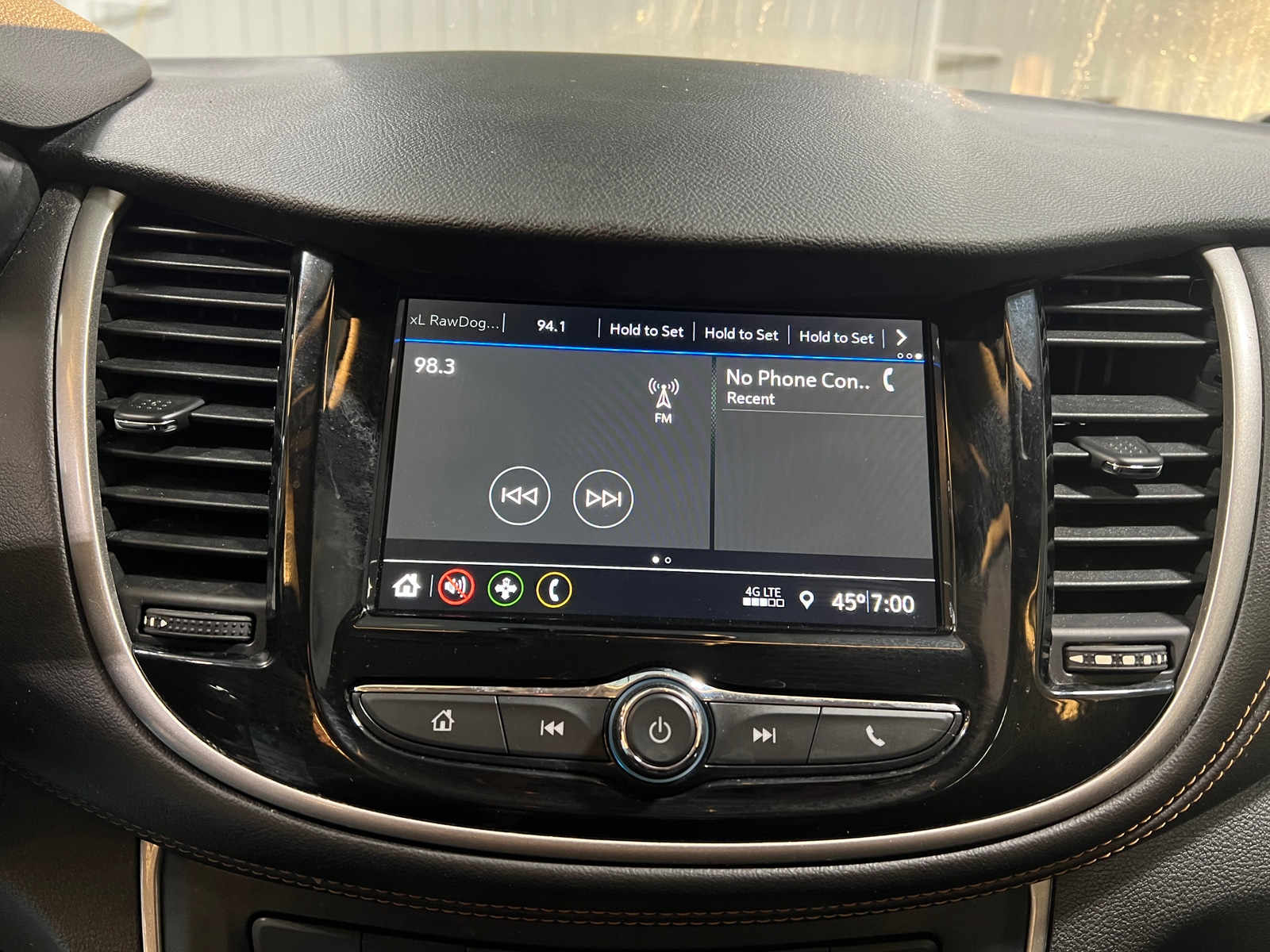 Thumbnail: 2019 Chevrolet Trax - 4