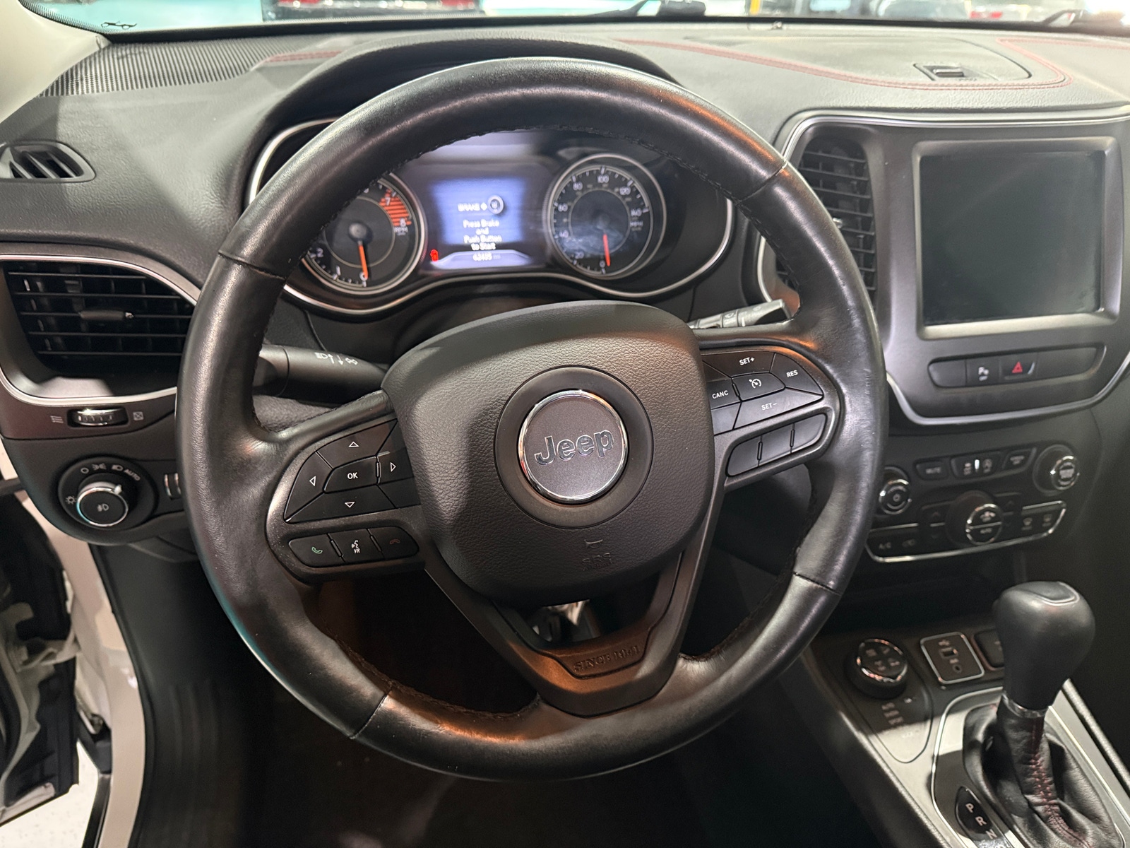 Thumbnail: 2019 Jeep Cherokee - 4