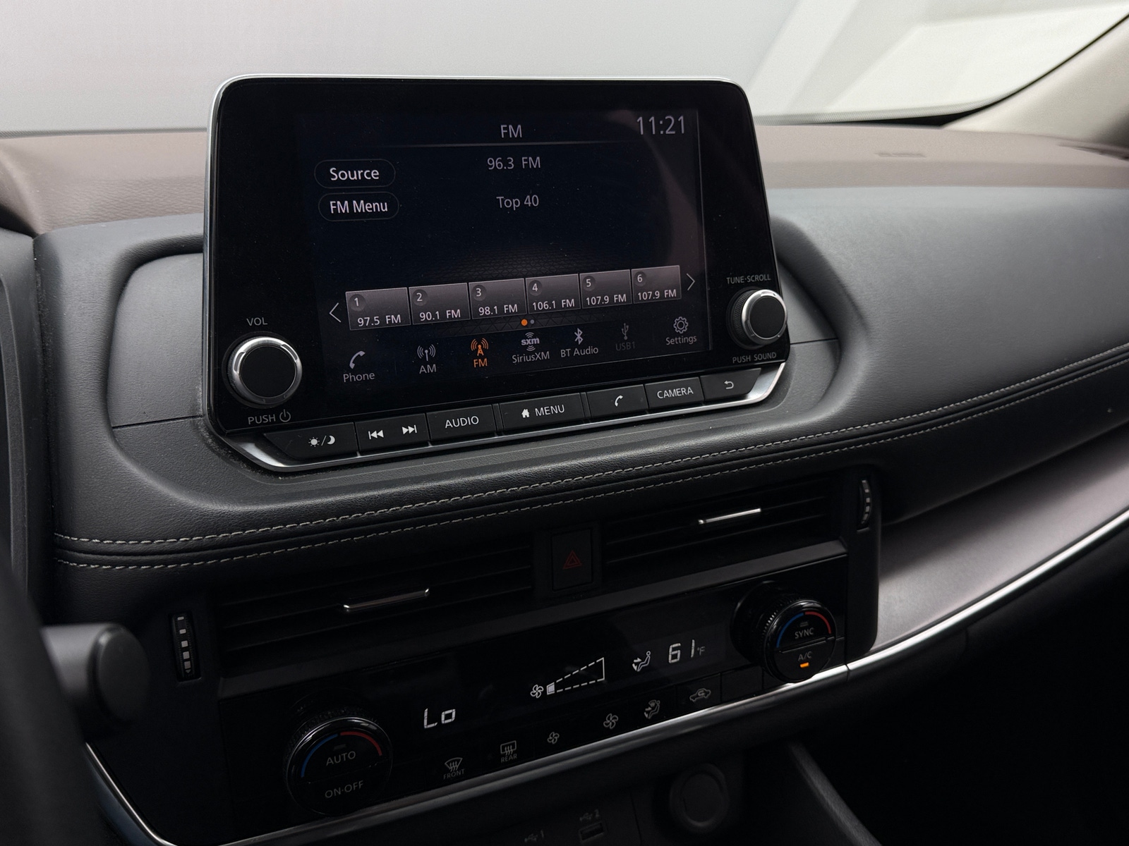 Thumbnail: 2023 Nissan Rogue - 4