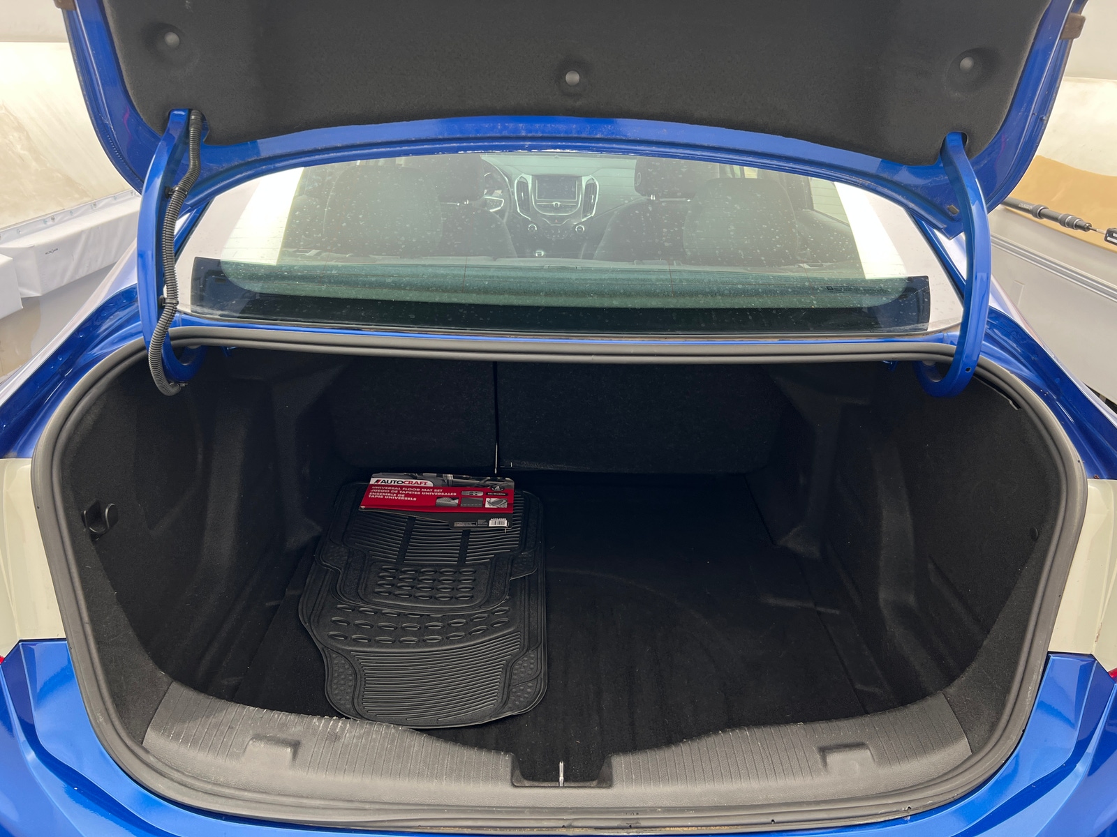 Thumbnail: 2017 Chevrolet Cruze - 7